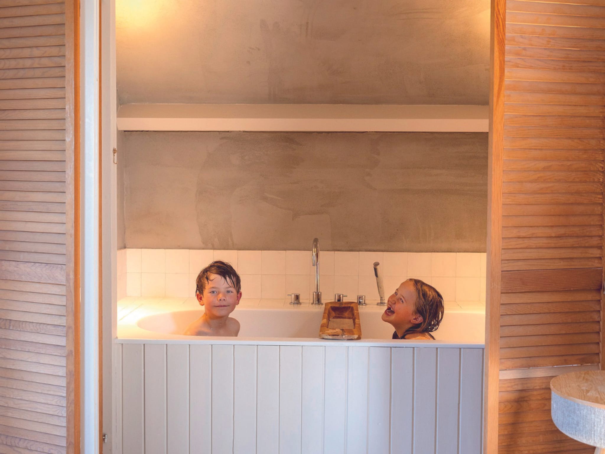 kleine badkamer toch een bad