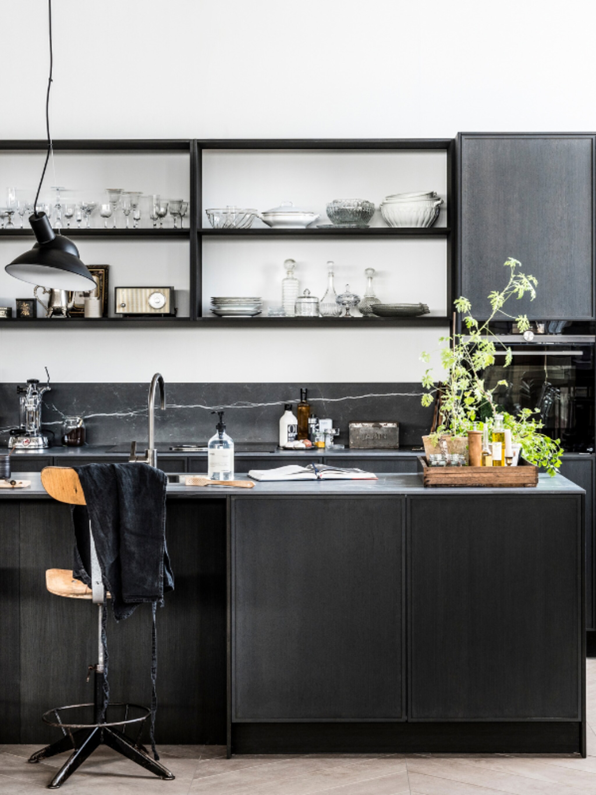 vtwonen collectie keuken black