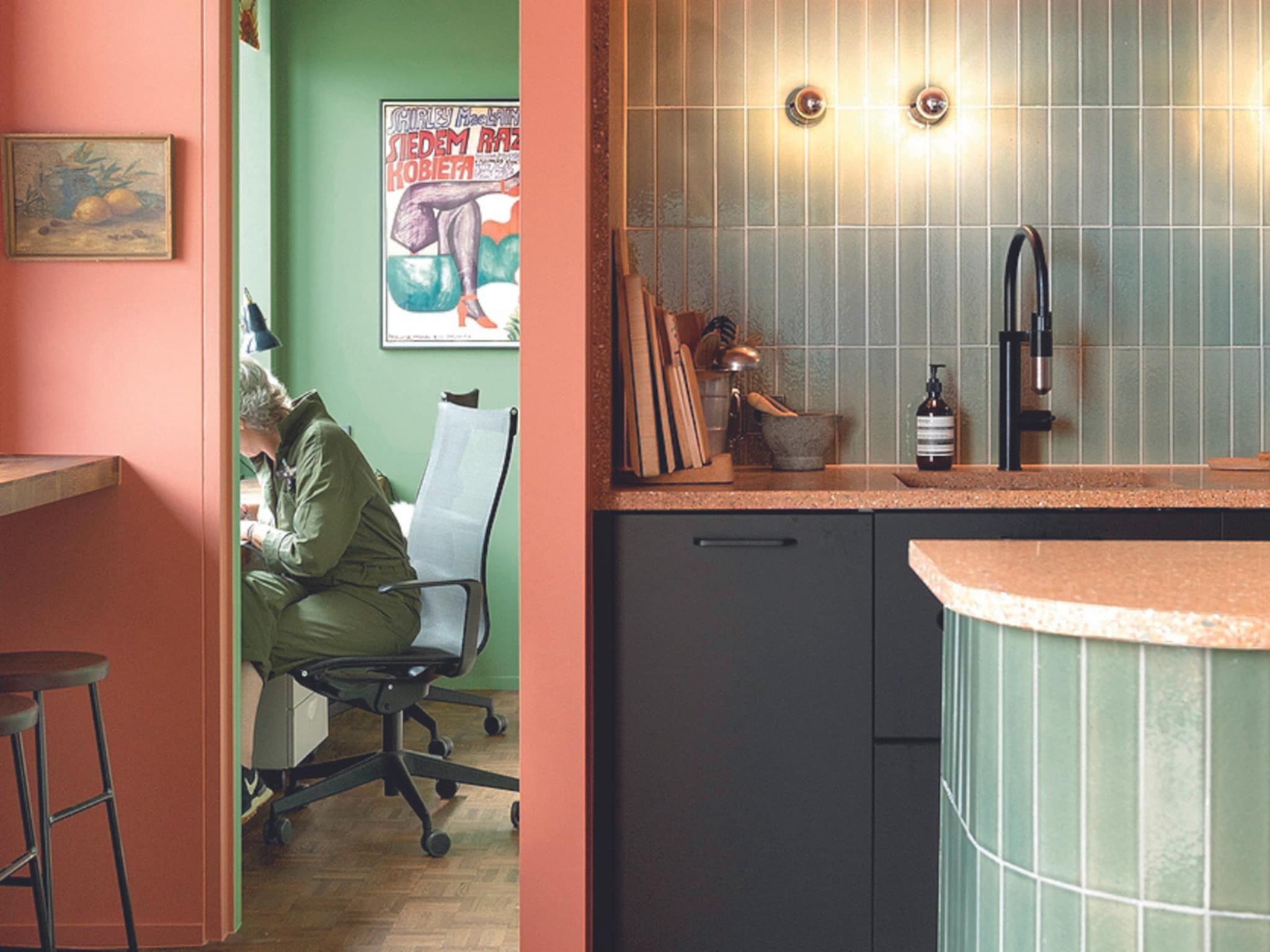 kleurrijke tegels in de keuken