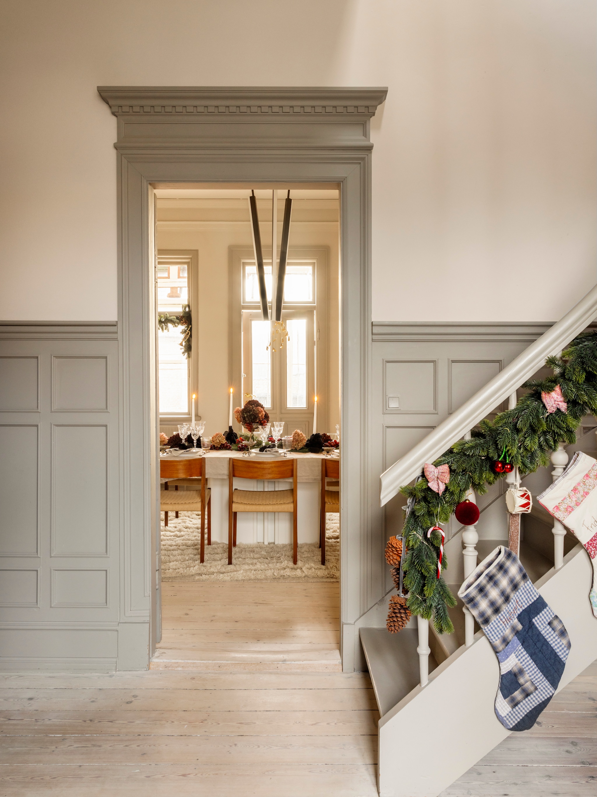 lambrisering sierlijsten ornamenten toevoegen in huis