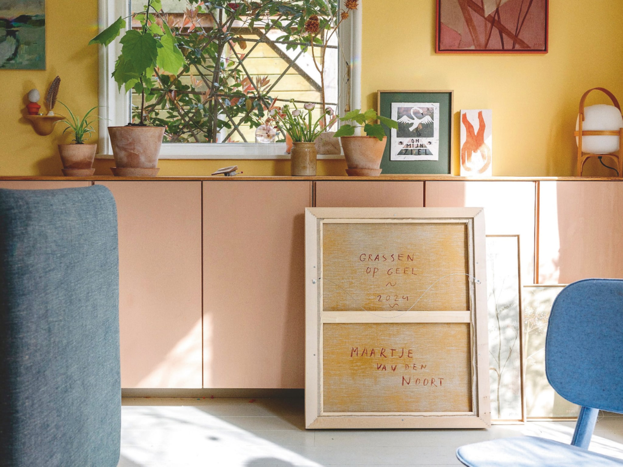 nooit meer de verkeerde verf stylist fietje onthult haar 3 gouden regels voor een kleurrijk interieur