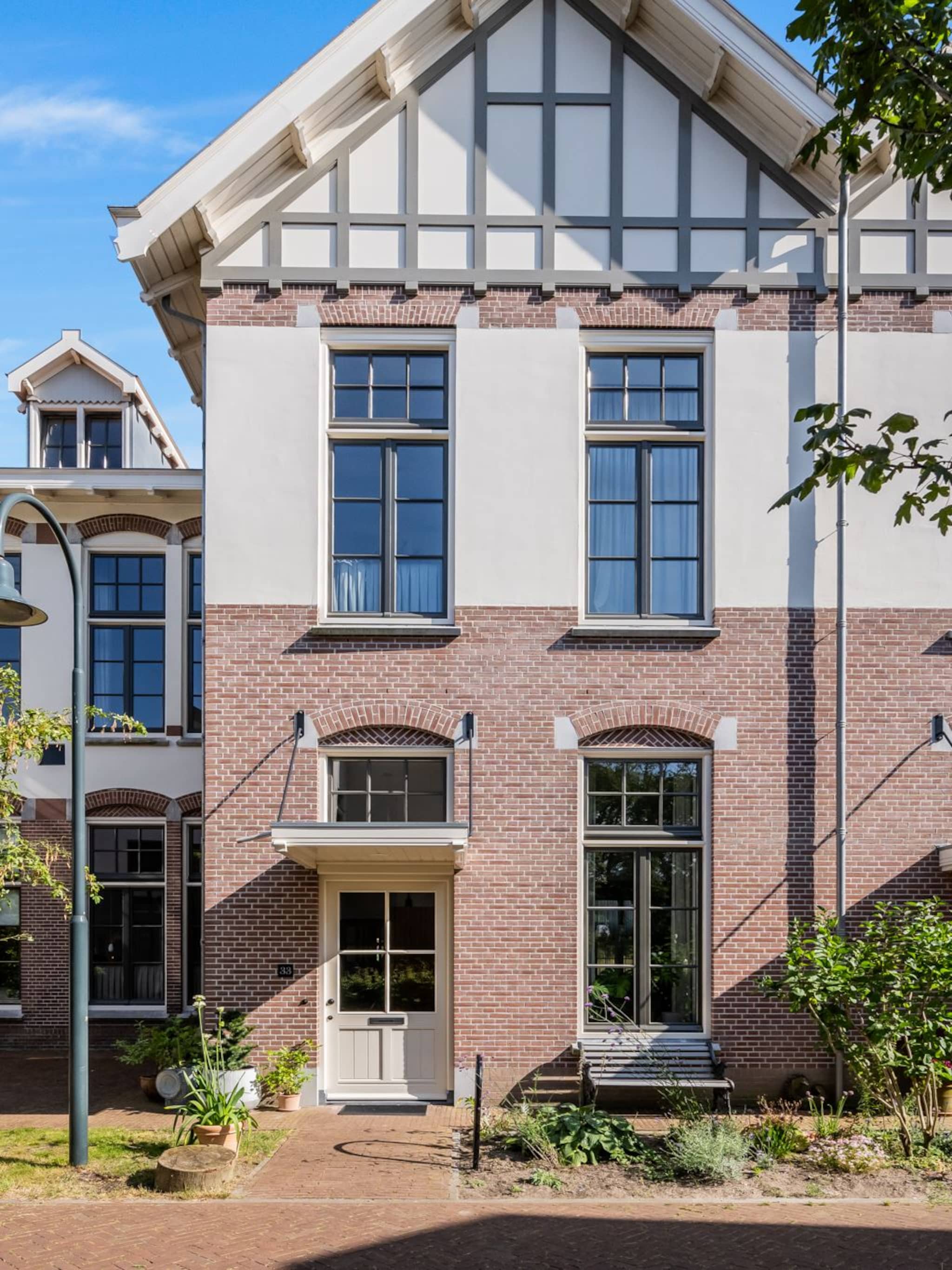 gerenoveerd herenhuis castricum japandi stijl