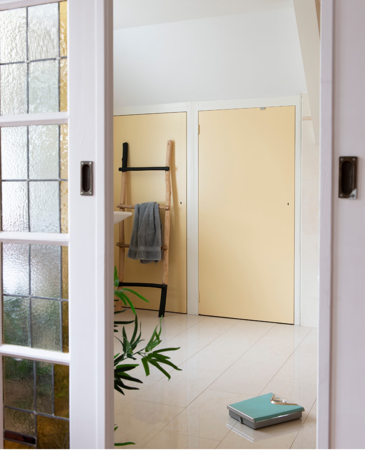 beeld vtwonen vtwonen 08-2020 | styling Jeske Weel &amp; Sofie de Kruijff | fotografie Caroline Coehorst
