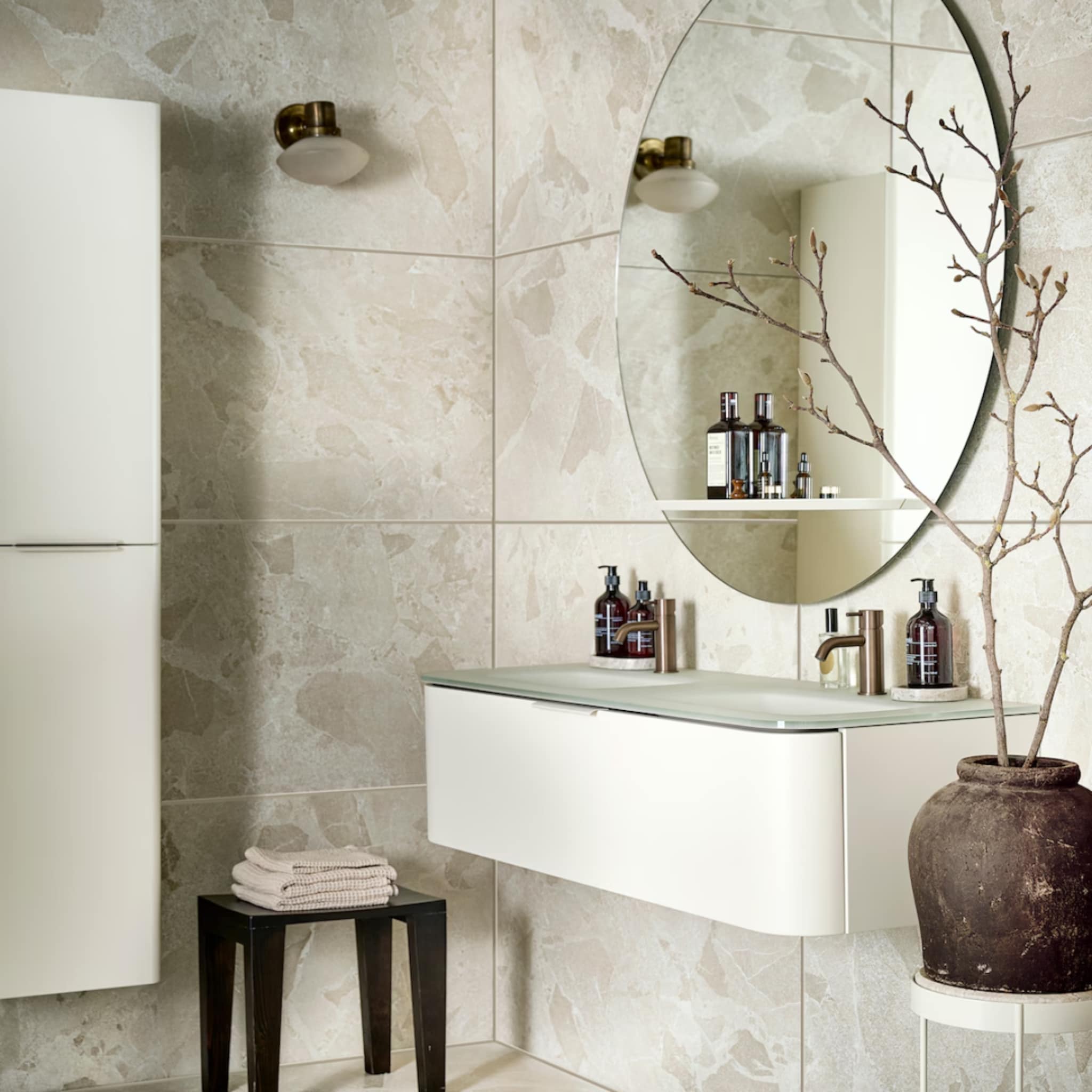 Badkamer met binnentegels uit de vtwonen tegelcollectie