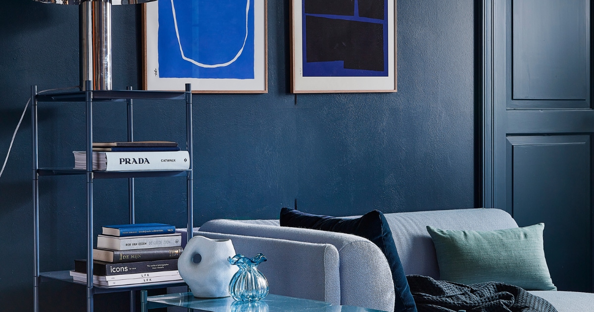 5 tips voor een donkere muur in de woonkamer | vtwonen