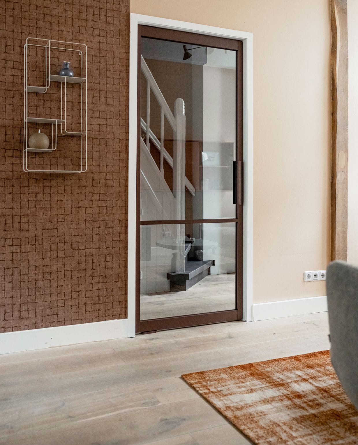Weer verliefd op je huis aflevering 2 seizoen 21 2024, Kelly in Haarlem Weer verliefd op je huis aflevering 2 seizoen 21 2024 | styling Kelly van Gendt | fotografie Sonja Velda
