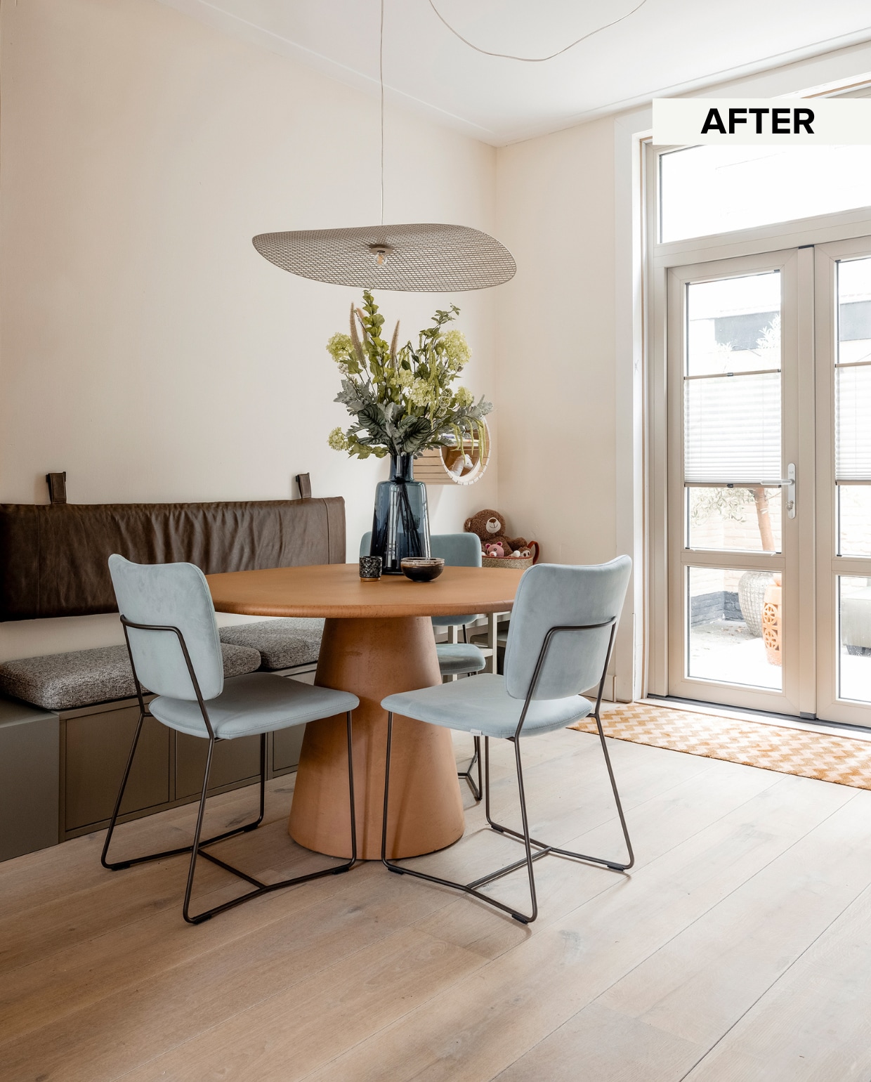 Weer verliefd op je huis aflevering 2 seizoen 21 2024, Kelly in Haarlem, eethoek Weer verliefd op je huis aflevering 2 seizoen 21 2024 | styling Kelly van Gendt | fotografie Sonja Velda