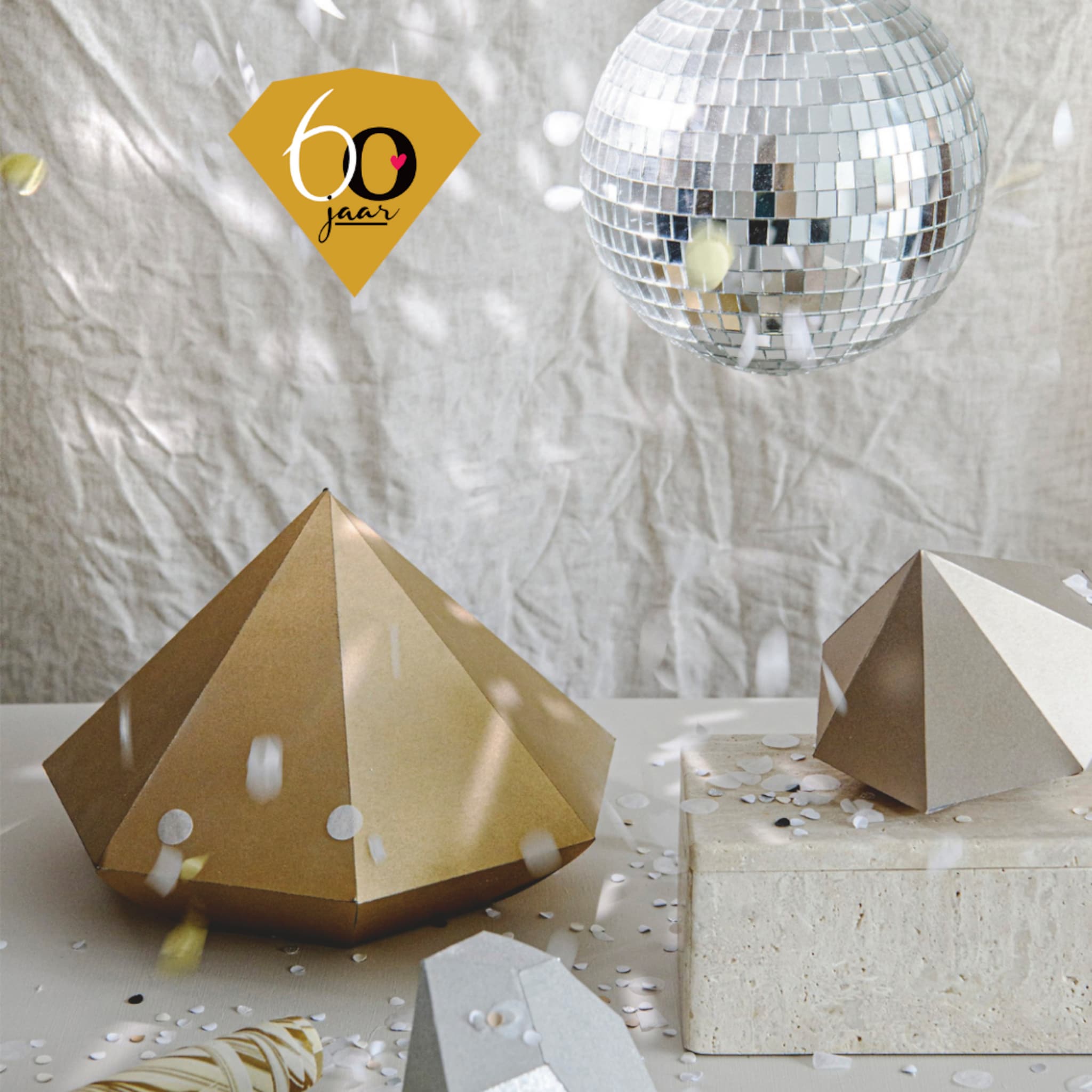 DIY feestelijke diamant met een disobal
