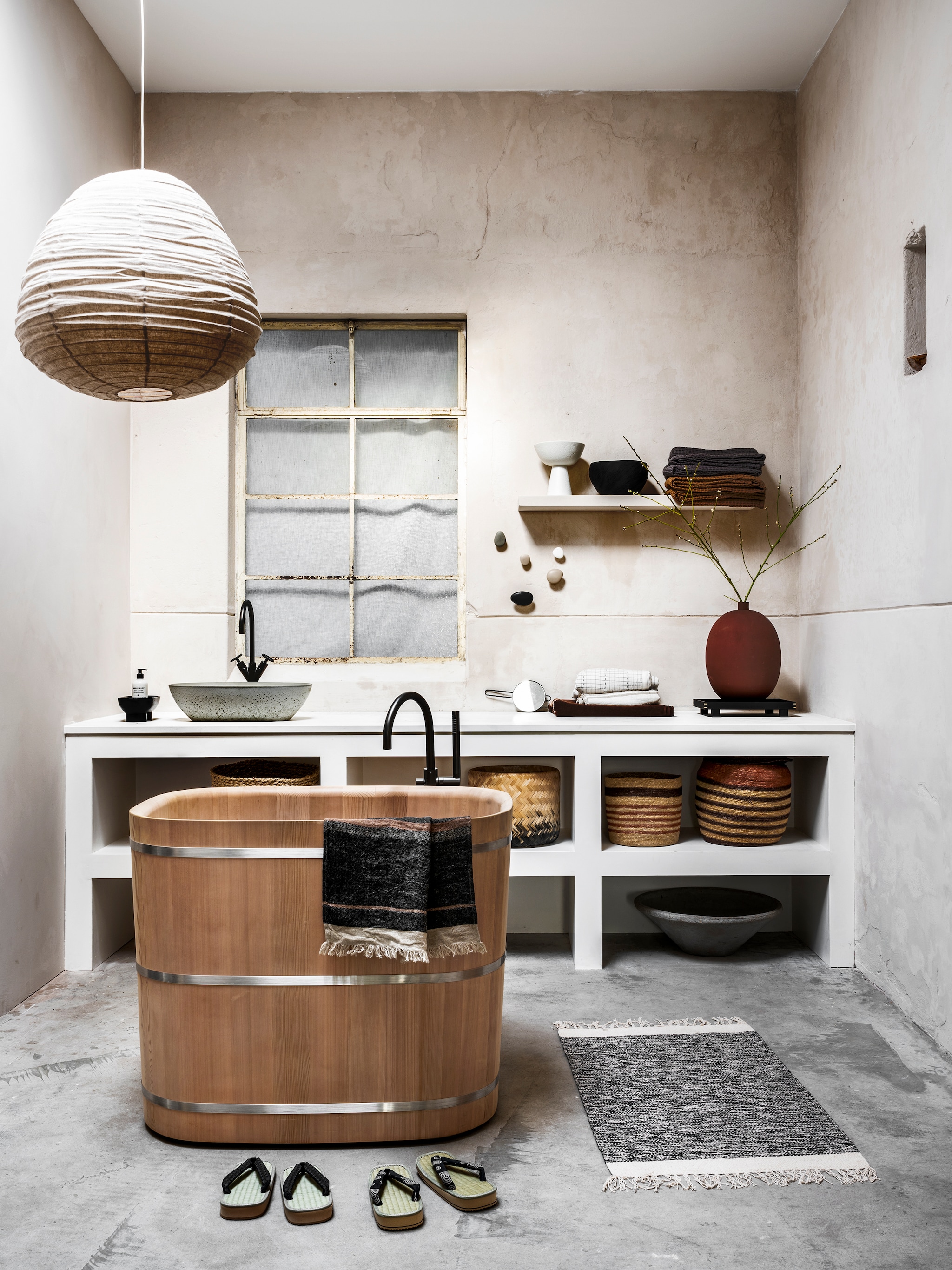 zo omarm je de schoonheid van imperfectie met een wabi sabi interieur