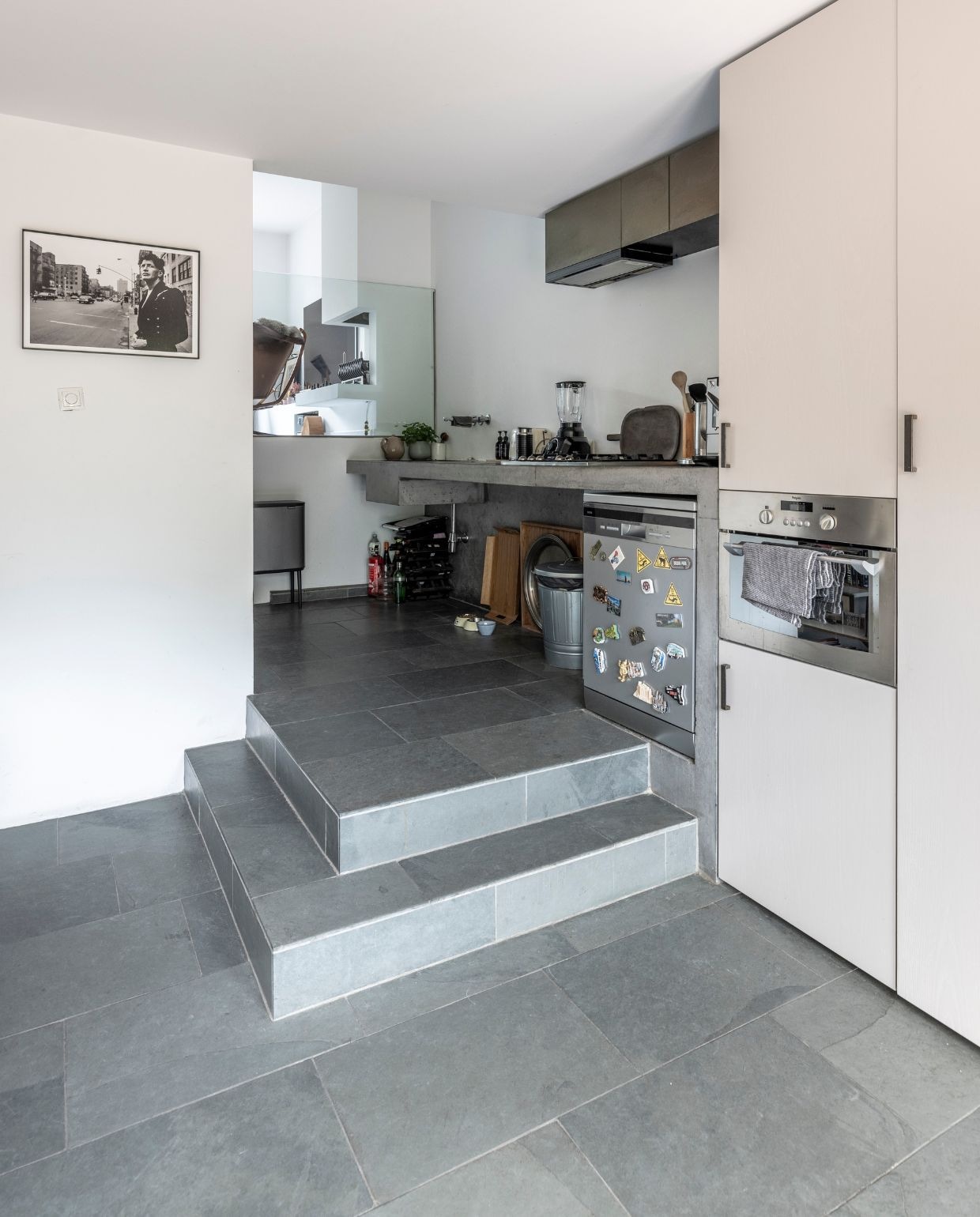 Weer verliefd op je huis aflevering 4 seizoen 21 2024, Liza in Muiden, oude keuken Weer verliefd op je huis aflevering 4 seizoen 21 2024 | styling Liza Wassenaar | fotografie Sonja Velda