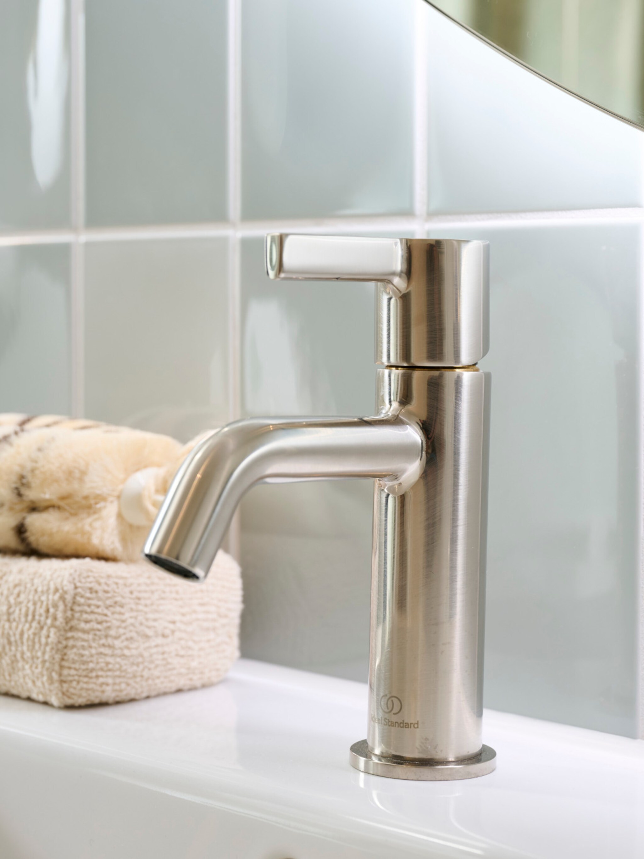 personaliseer de badkamer met deze kranen en accessoires voeg je een vleugje design toe
