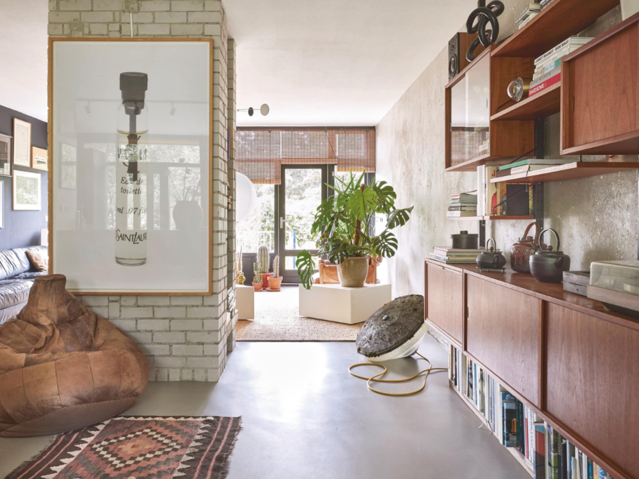 binnenkijken in seventies woning vol vintages