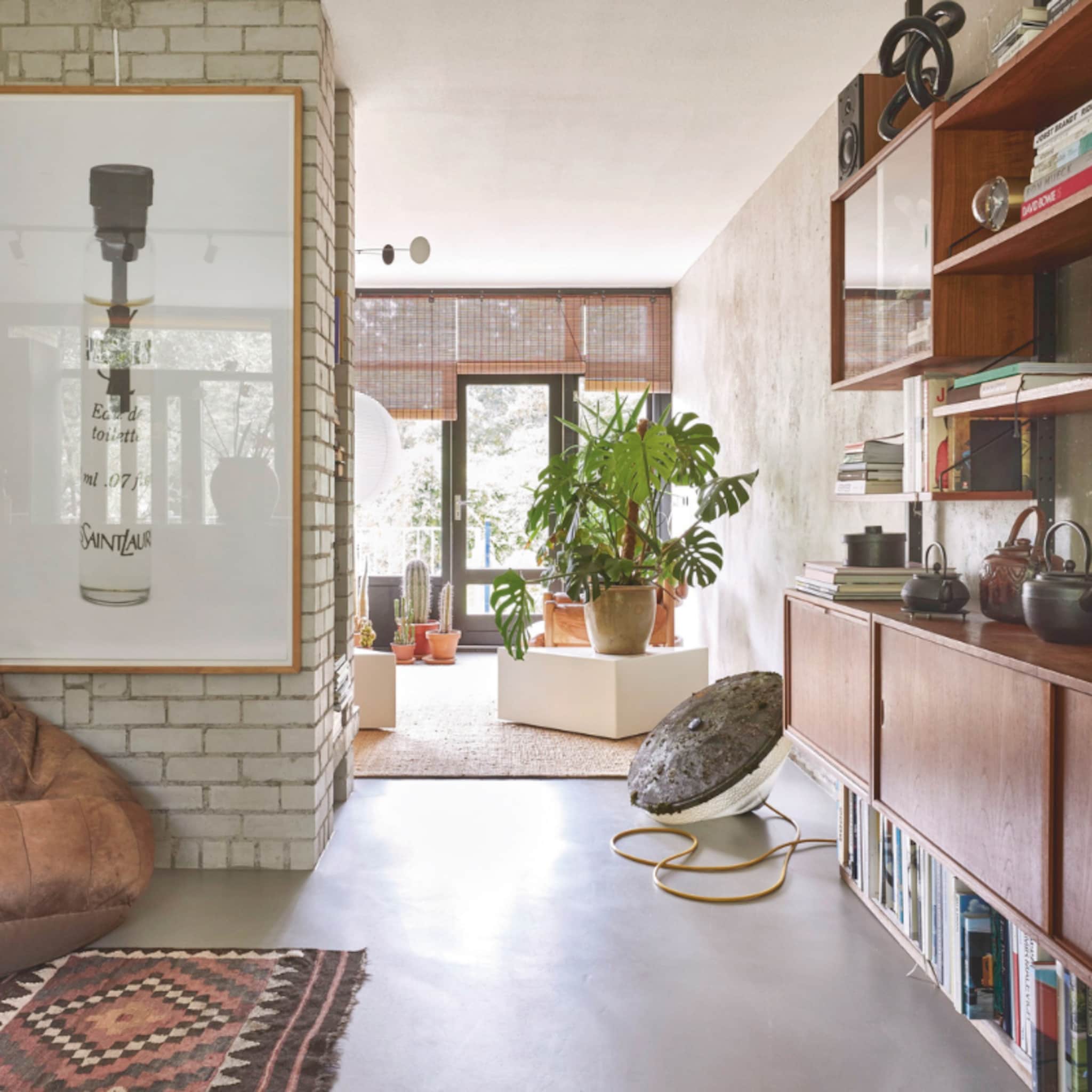 binnenkijken in seventies woning vol vintages