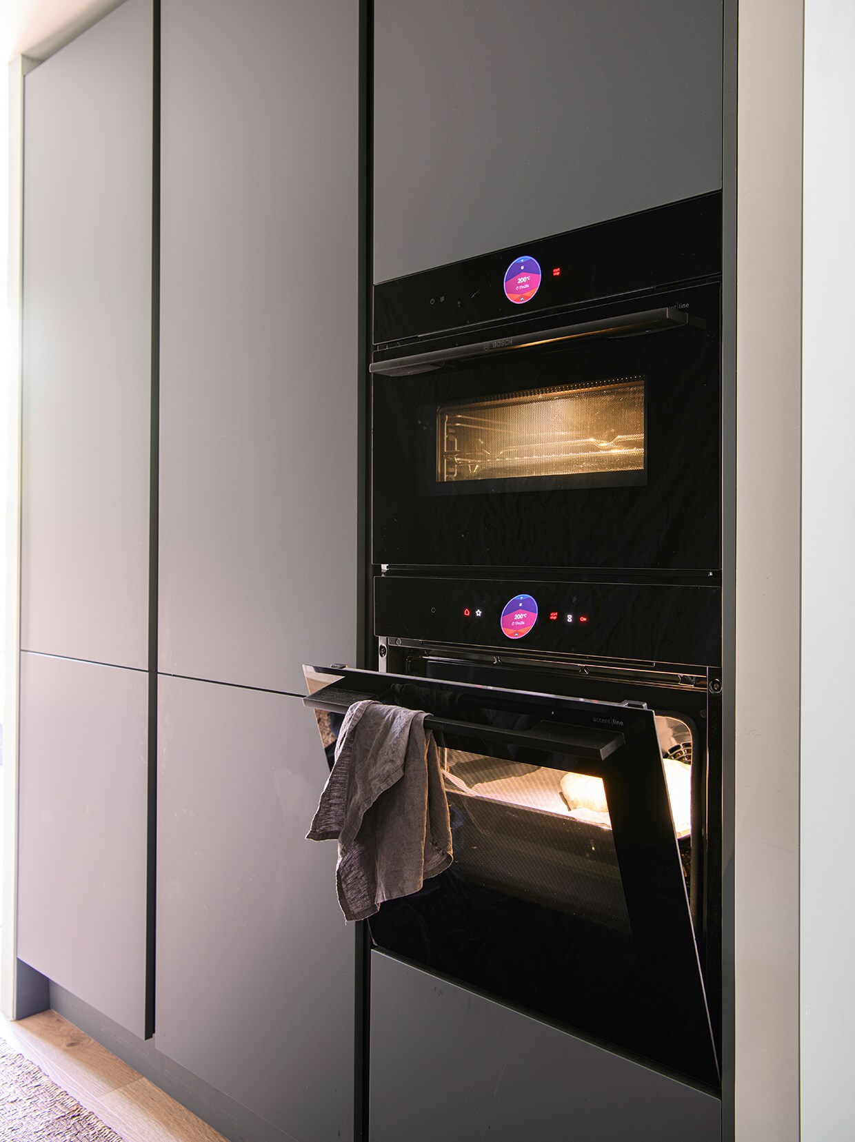 van oud naar goud binnenkijken in deze sfeervolle leefkeuken