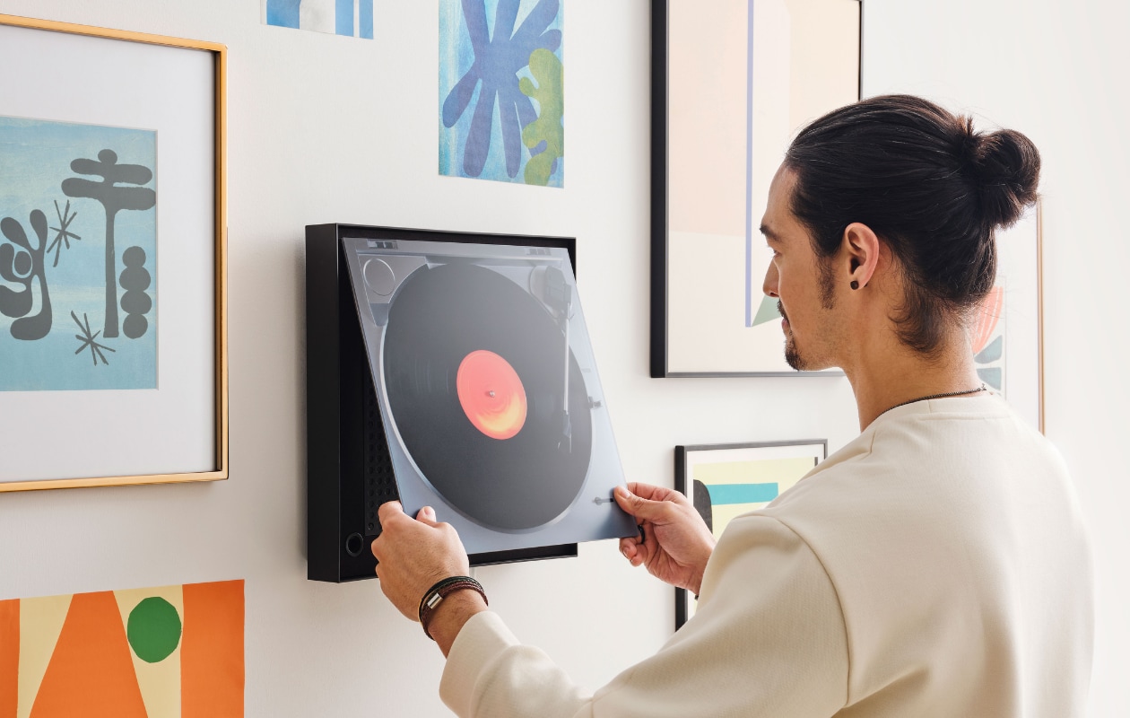 cool een speaker vermomd als kunstwerk