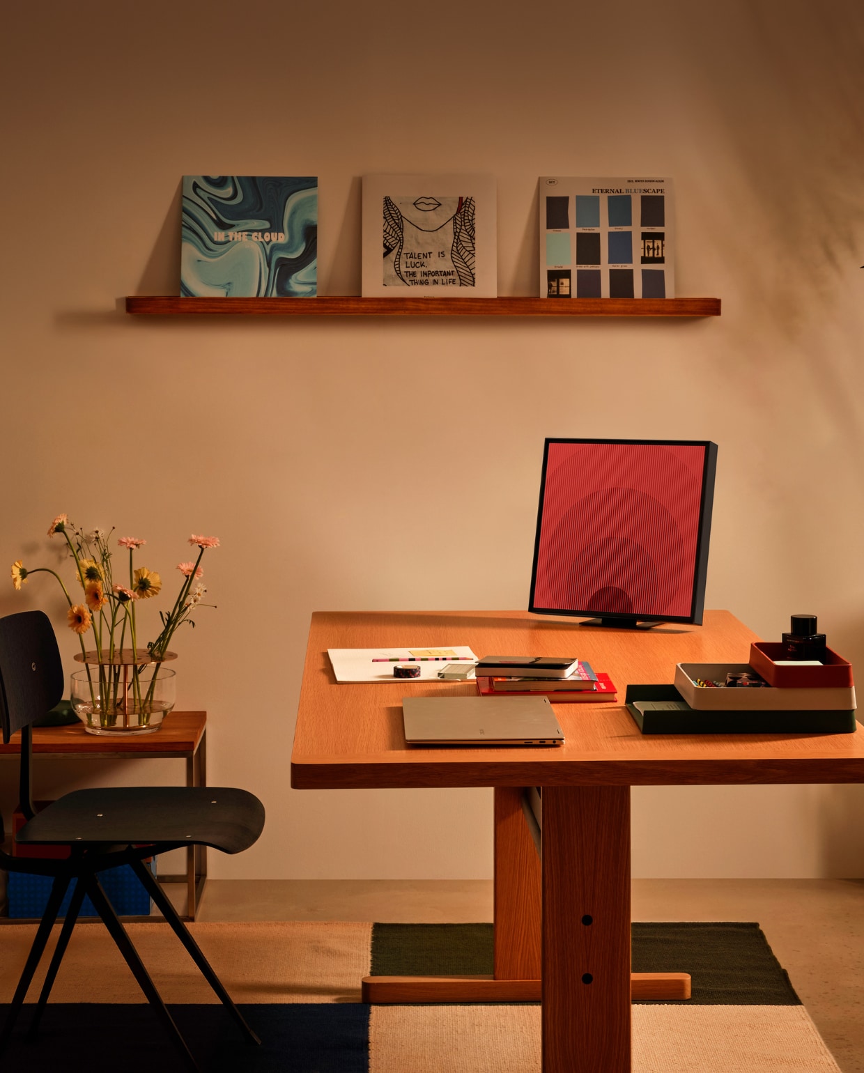 cool een speaker vermomd als kunstwerk