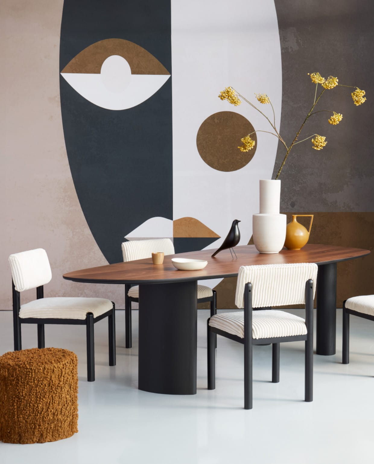 van funky vibes tot warm minimalisme 3 interieurtrends voor 2025