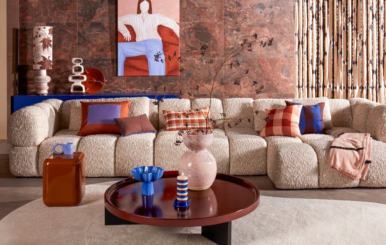van funky vibes tot warm minimalisme 3 interieurtrends voor 2025