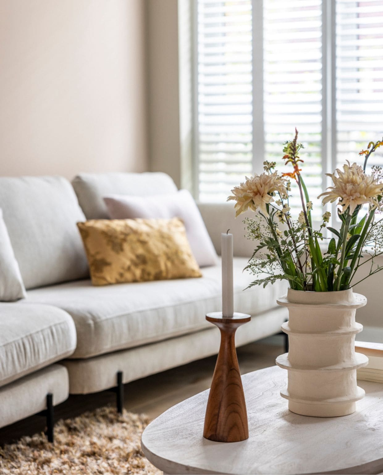Weer verliefd op je huis aflevering 7 seizoen 21 2024, Frans in Amsterdam, sneak peek Weer verliefd op je huis aflevering 7 seizoen 21 2024 | styling Frans Uyterlinde | fotografie Margriet Hoekstra