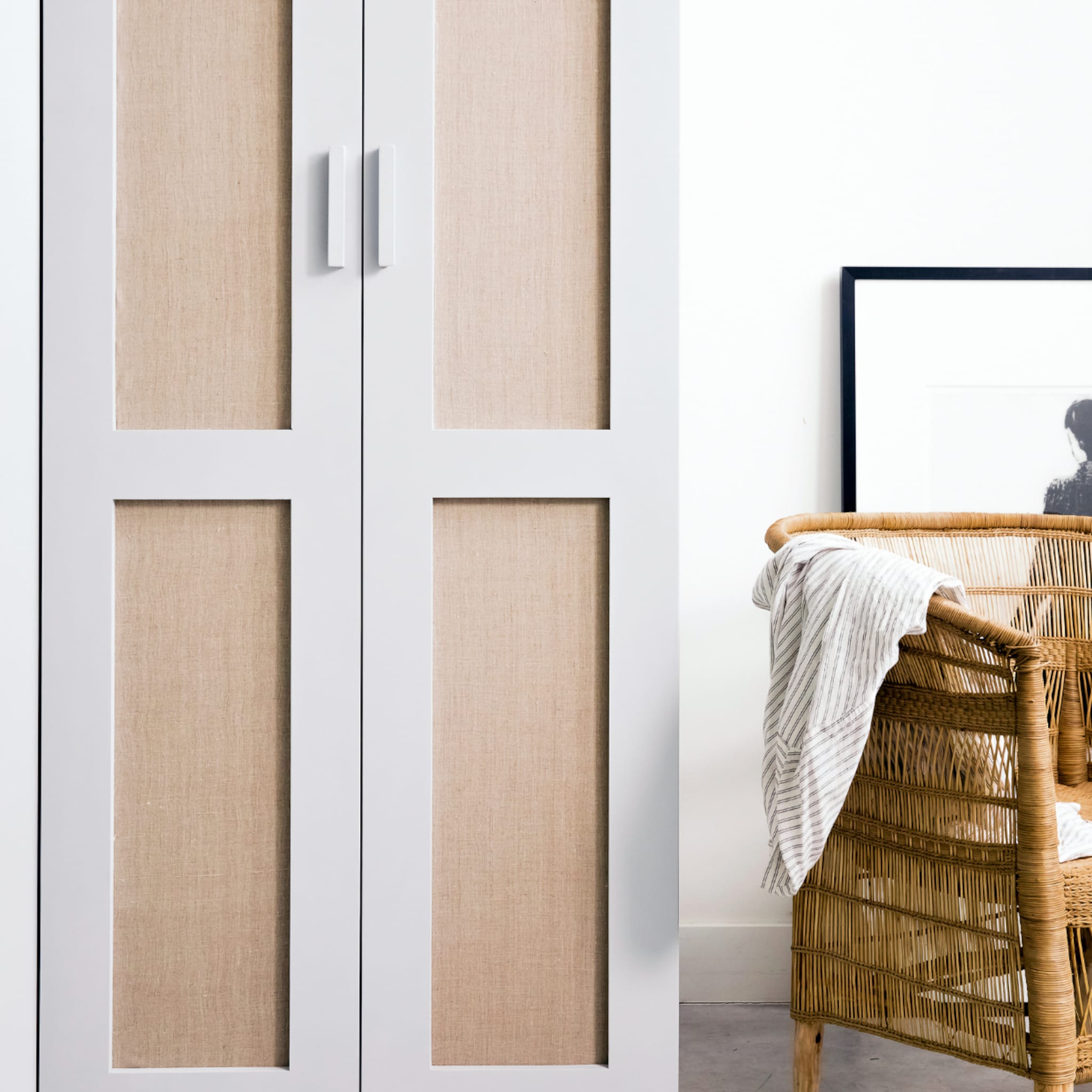 kast behangen voor een nieuwe look