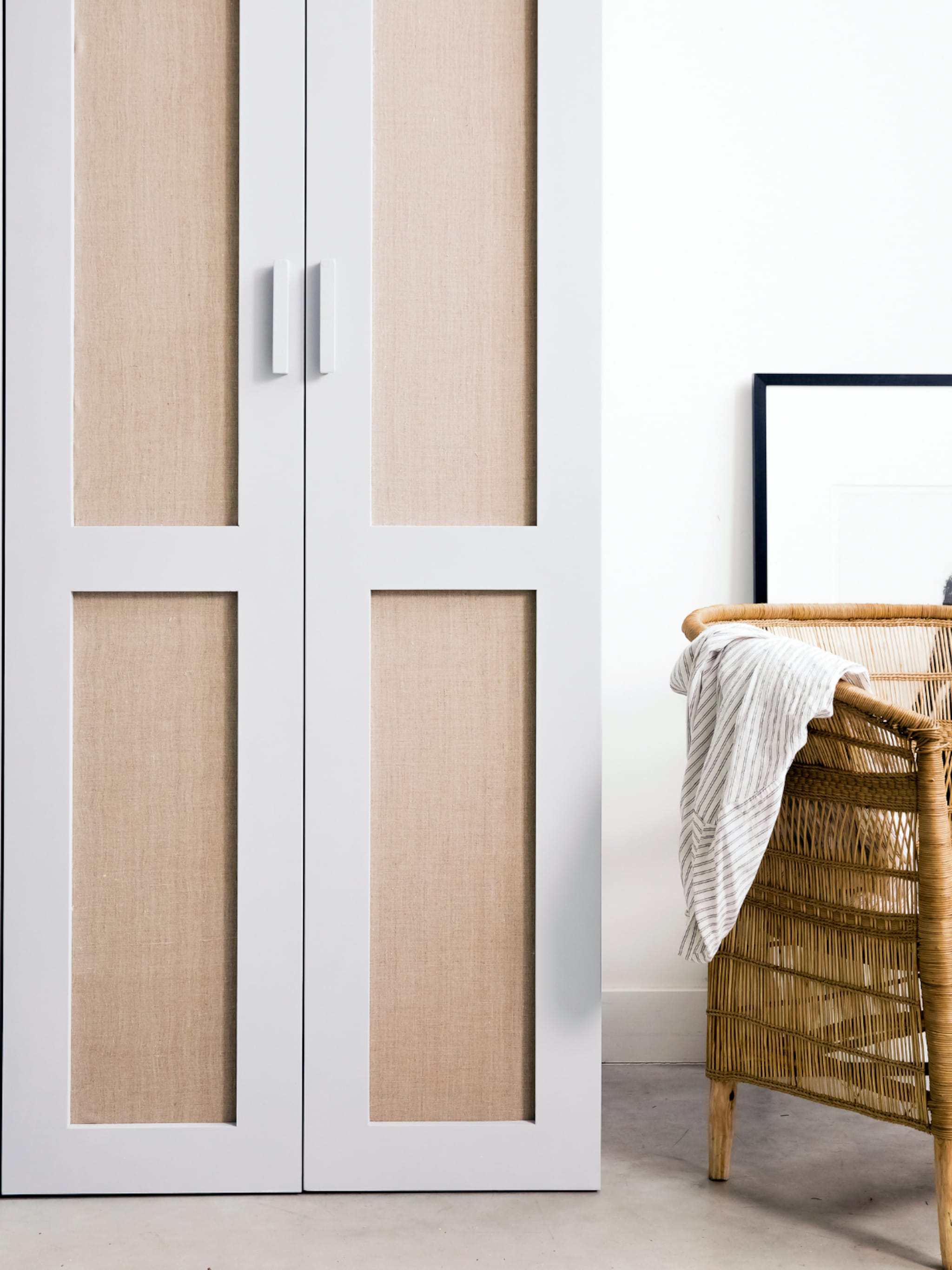 kast behangen voor een nieuwe look