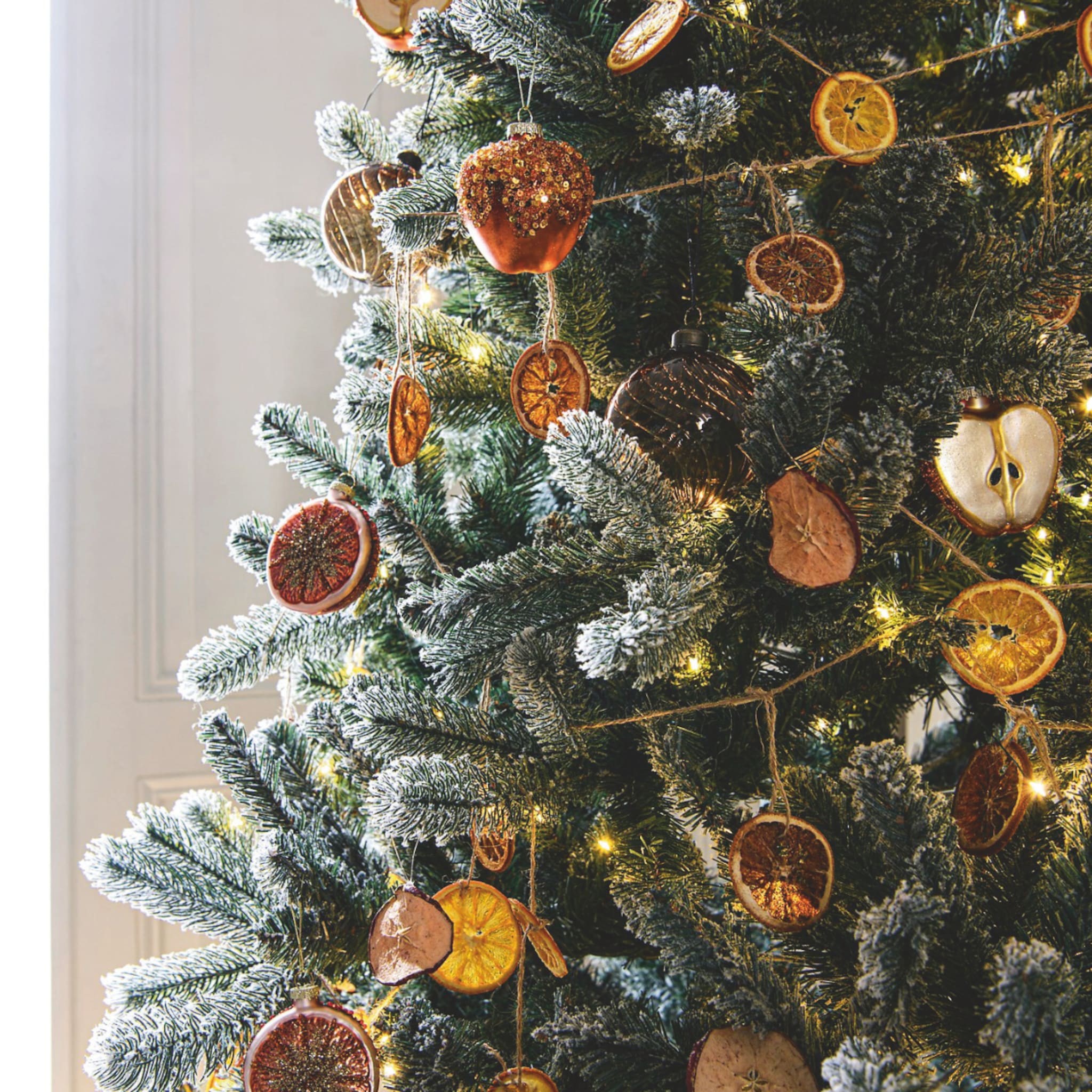 beste manier kerstlichtjes in de boom