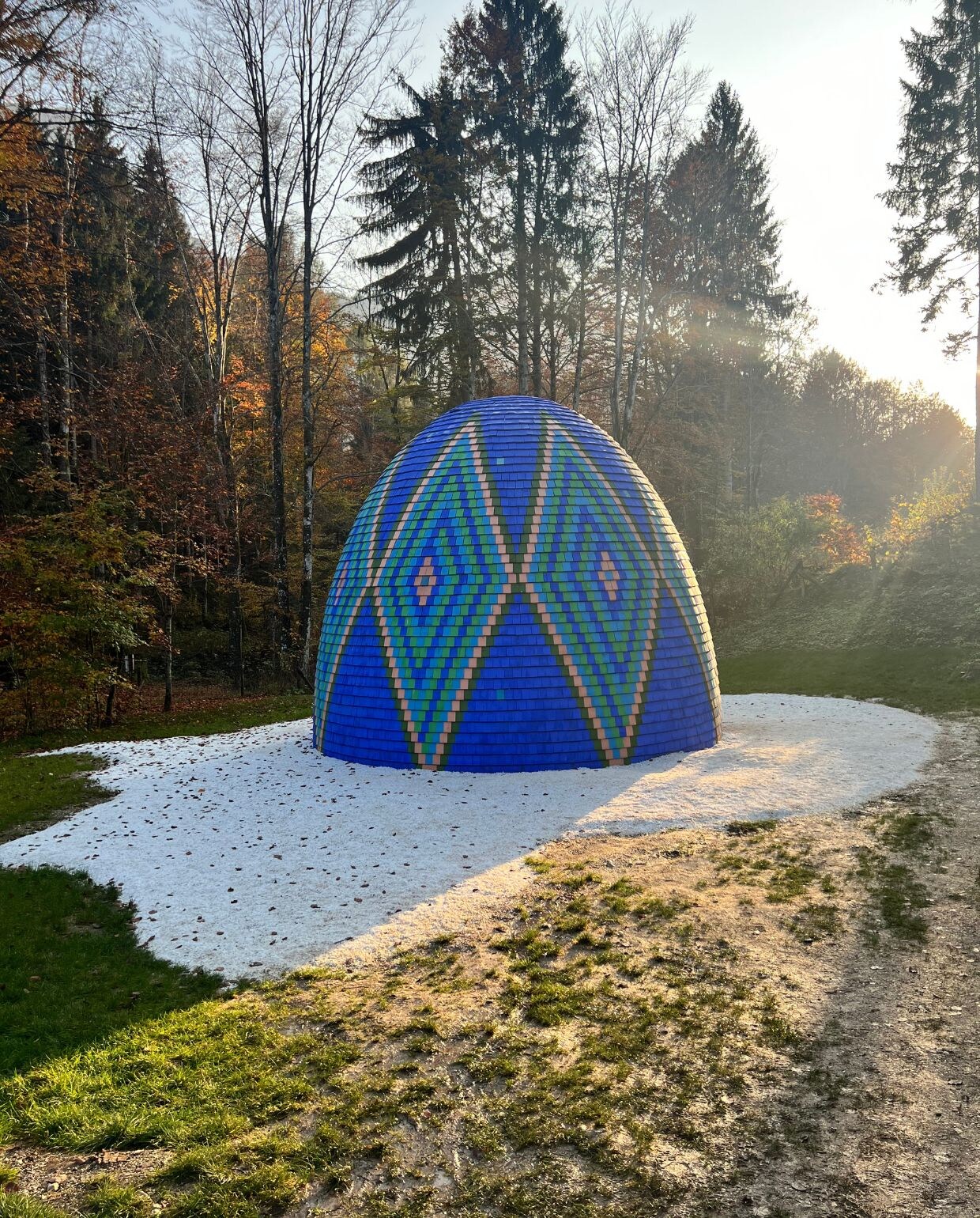 Een kunstwerk in Arte Sella Adeline Mans