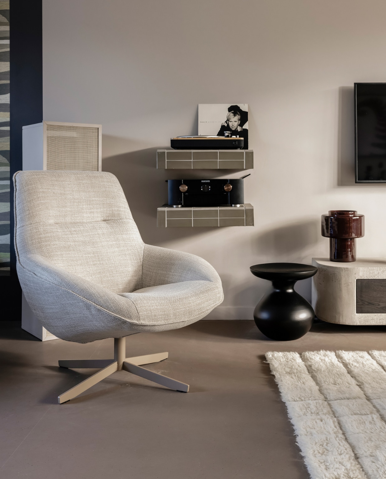 Weer verliefd op je huis aflevering 8 seizoen 21 2024, Fietje in De Meern, fauteuil Weer verliefd op je huis aflevering 8 seizoen 21 2024 | styling Fietje Bruijn | fotografie Sonja Velda