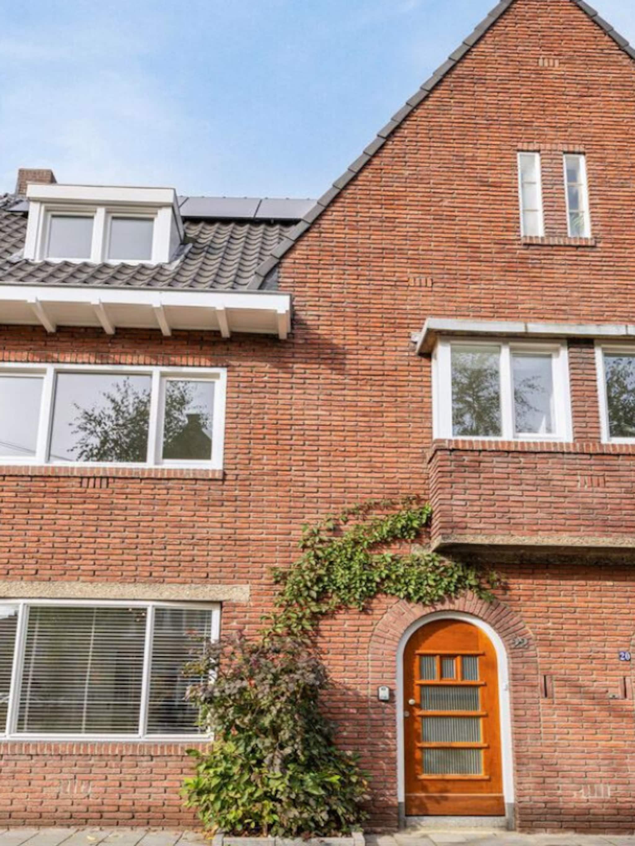 funda parel historisch herenhuis in eindhoven