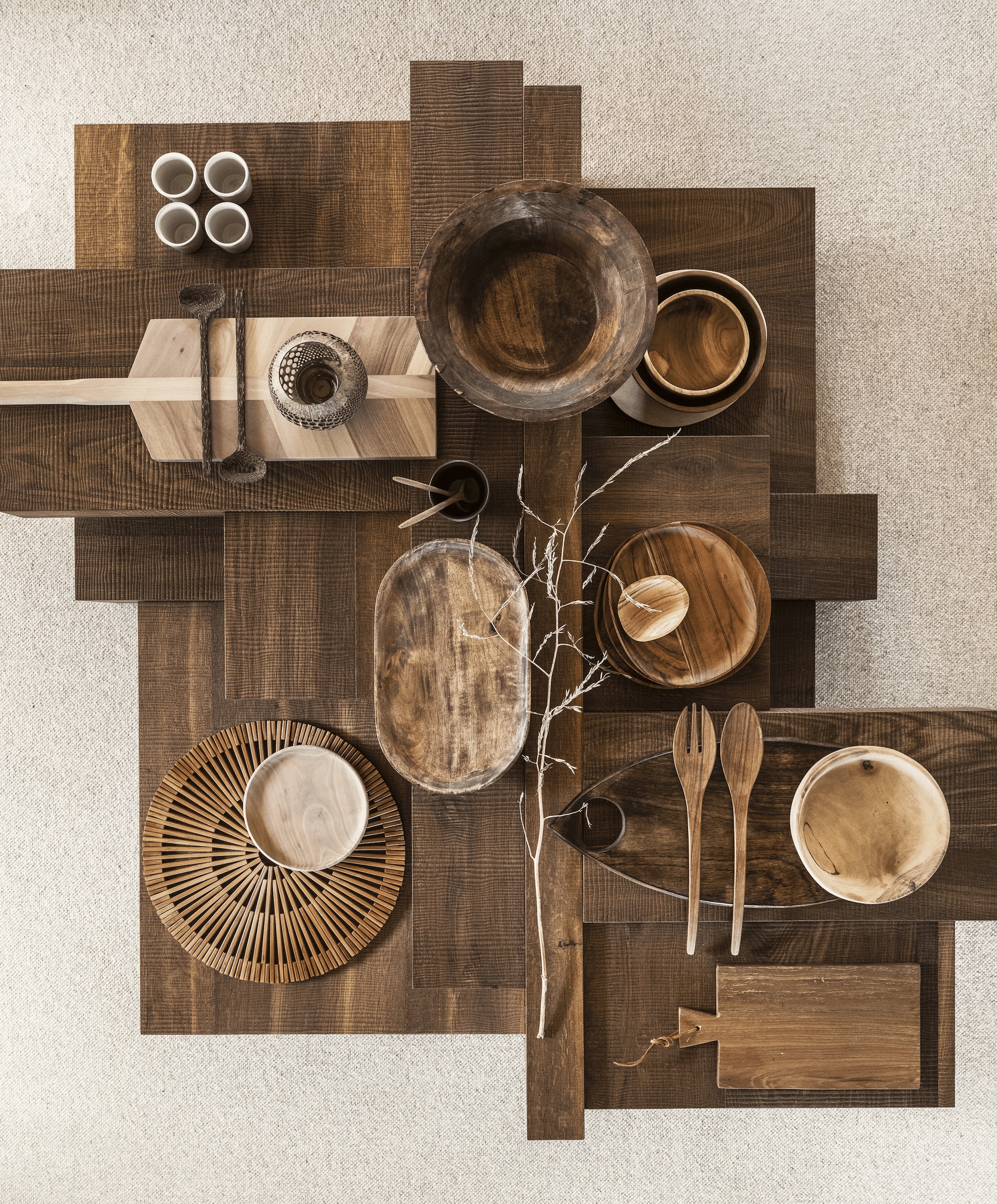 vtwonen 01-2025 Dossier Hout | fotografie Stan Koolen | styling Moniek Visser fotografie Stan Koolen | styling Moniek Visser
