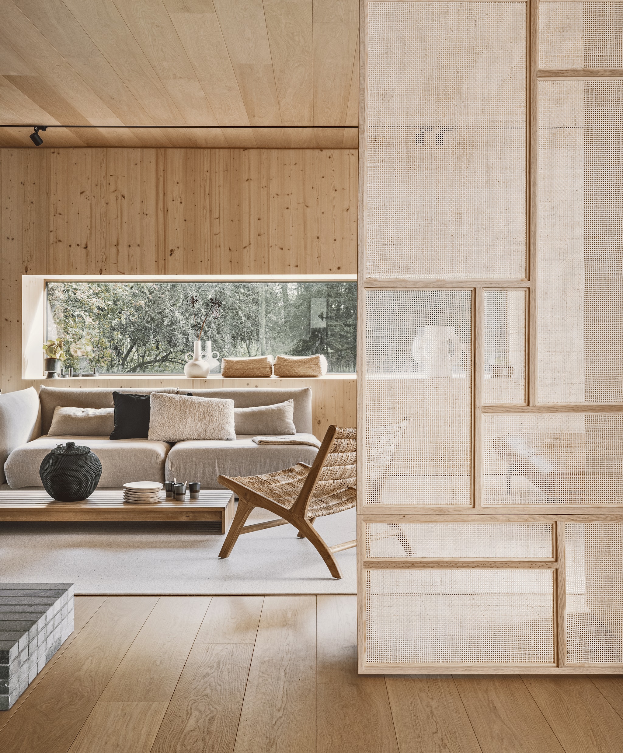 vtwonen 01-2025 Dossier Hout | fotografie Stan Koolen | styling Moniek Visser