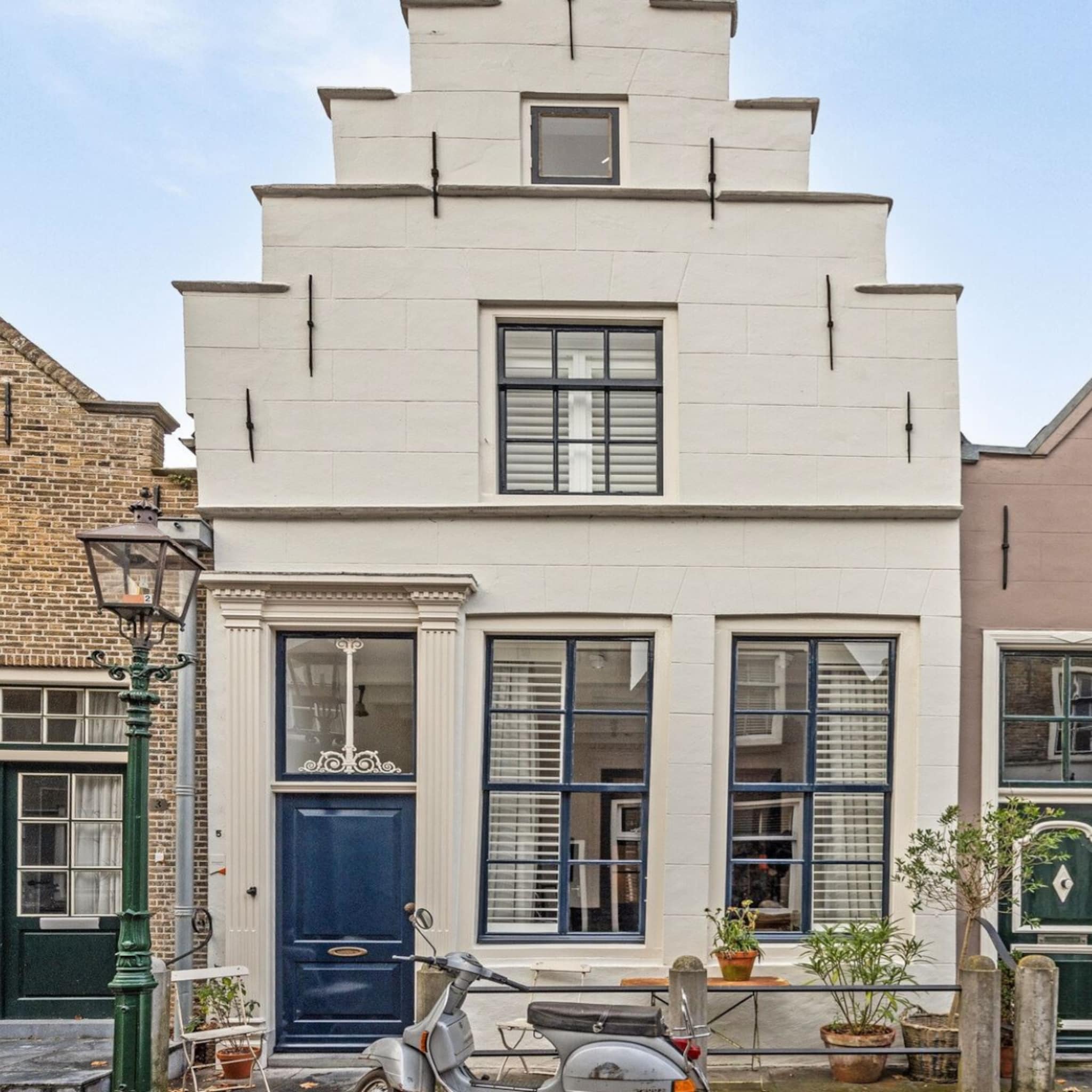 Funda-parel trapgevelhuis