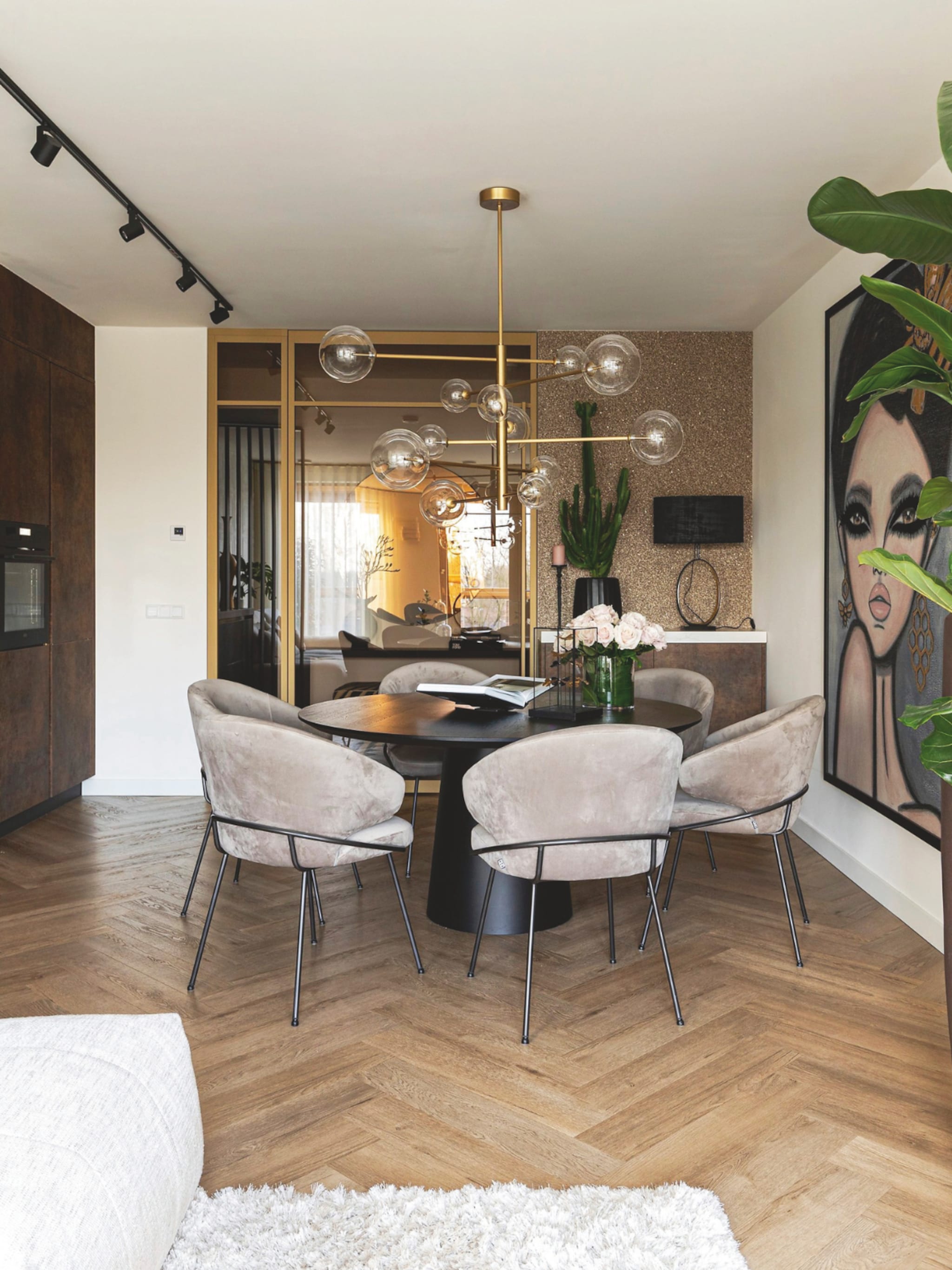 binnenkijken in een luxe elegant nieuwbouwappartement