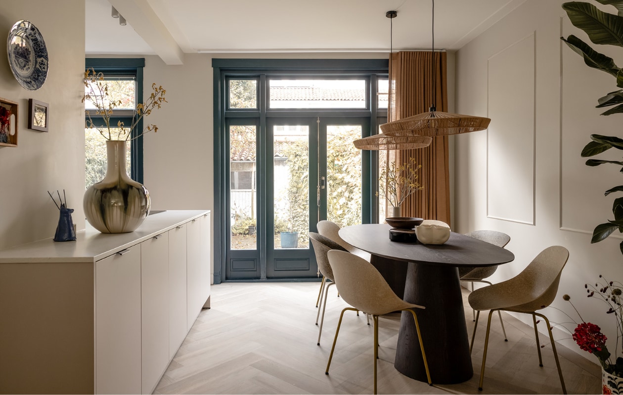Weer verliefd op je huis aflevering 11 seizoen 21 2024, Eva in Delft Weer verliefd op je huis aflevering 11 seizoen 21 2024 | styling Eva van de Ven | fotografie Sonja Velda