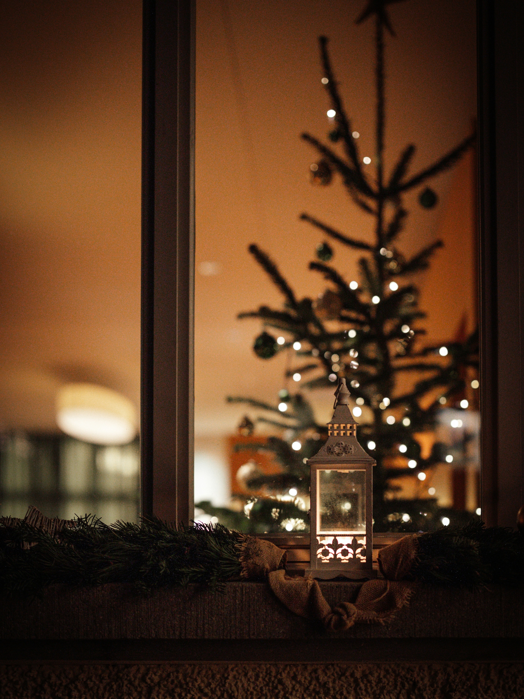 de veranda of overkapping in kerstsfeer