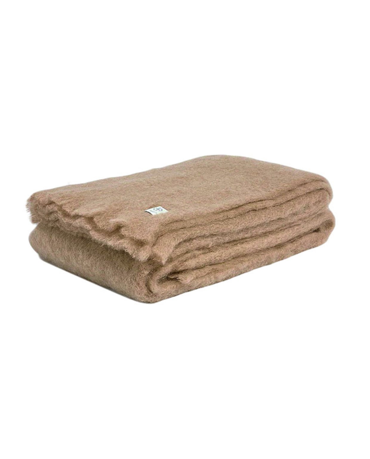 Plaid Hazel, 70% mohair en 30% merino wol, 130x200 cm € 249,- of 160x240 cm € 349,- (bymolle.com). By Mölle