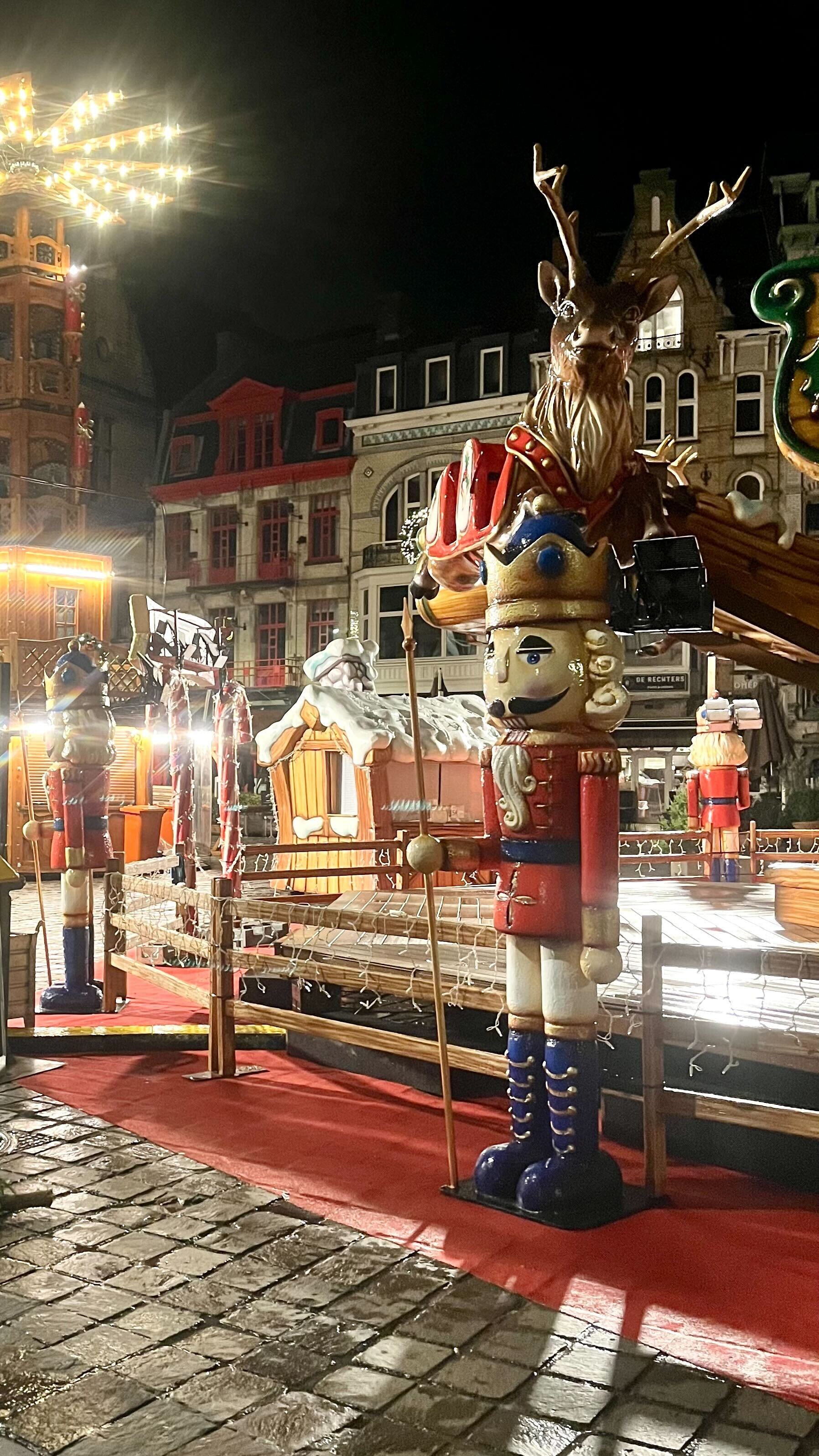 Zo viert de vtwonen-redactie kerst: notenkraker op kerstmarkt Tine Segaert