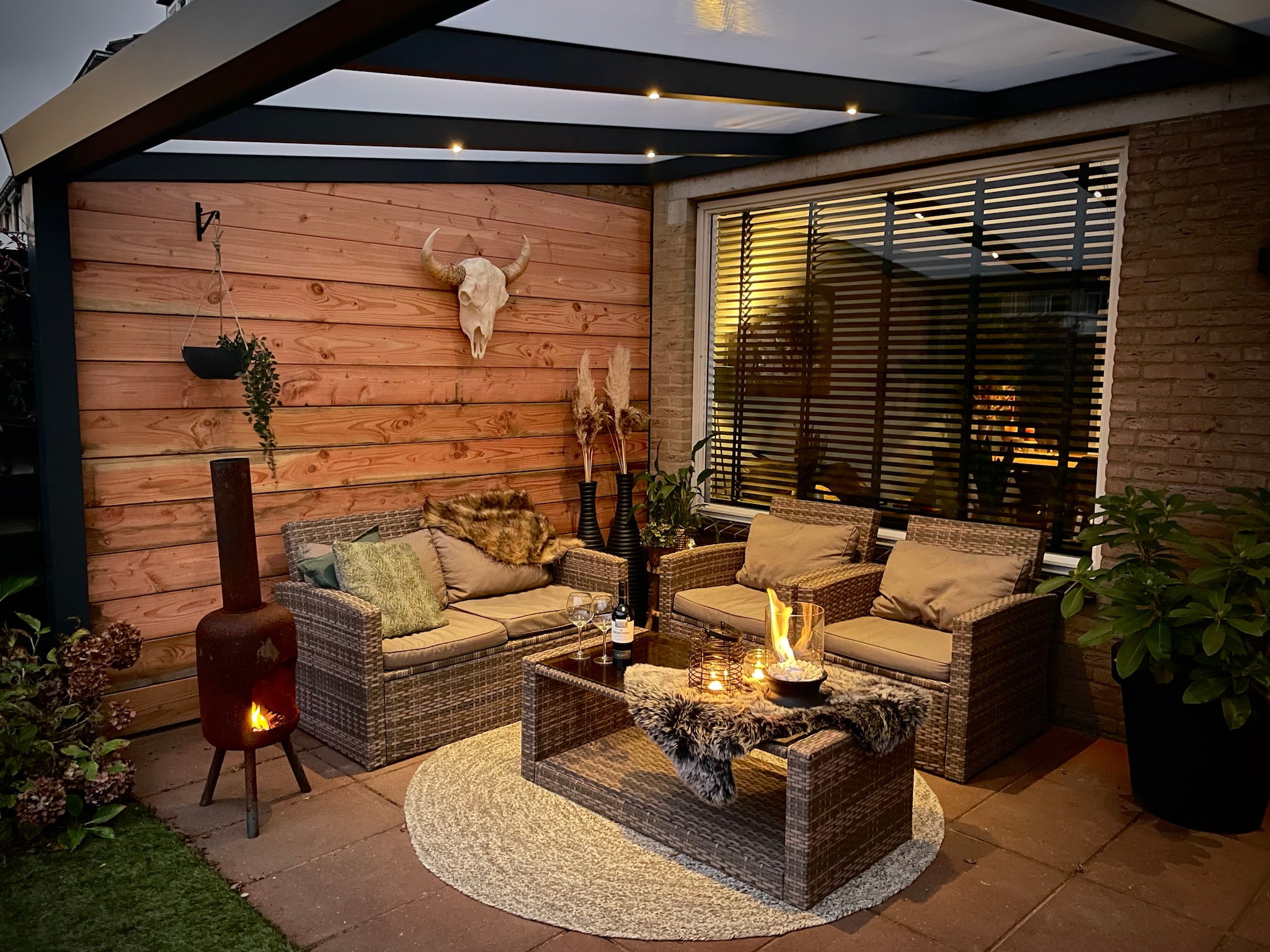 de tuin als tweede woonkamer zo maak je jouw buitenruimte weerbestendig