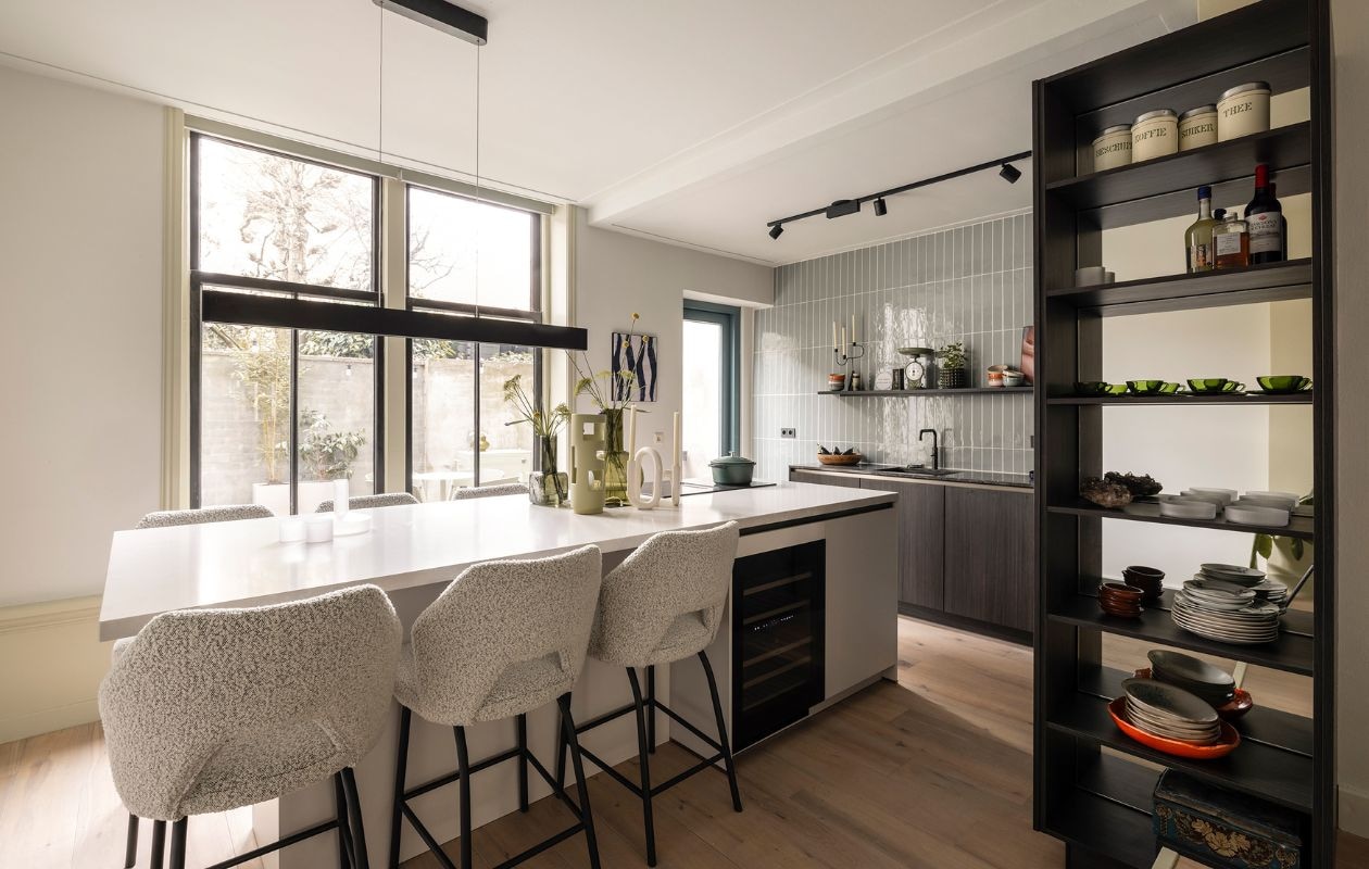 Weer verliefd op je huis aflevering 1 seizoen 22 2025, stylist Kelly in Utrecht Weer verliefd op je huis aflevering 1 seizoen 22 2025 | styling Kelly van Gendt | fotografie Sonja Velda