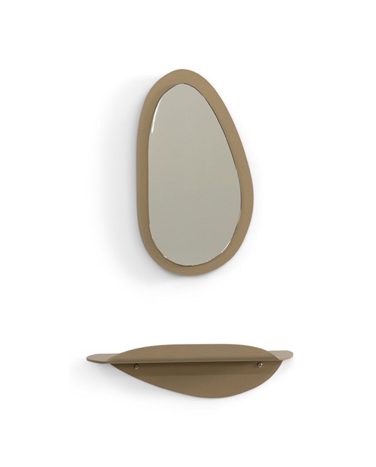 Stalen wandplank Pipa Botton, 34x10 cm (bxd) € 75,- en stalen spiegel Pipa Top van Spinder x Eva van de Ven, 34,5x20 cm (lxb) beide vervaardigd uit restmateriaal van de Alto en Tonda salontafels € 139,- (shop.vtwonen.nl). vtwonen