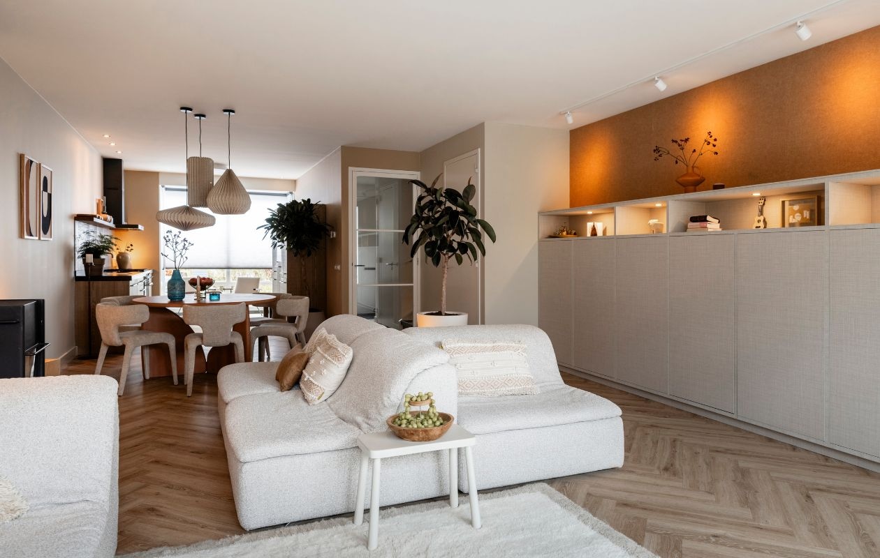 Weer verliefd op je huis aflevering 2 seizoen 22 2025, stylist Frans in Den Bosch Weer verliefd op je huis aflevering 2 seizoen 22 2025 | styling Frans Uyterlinde | fotografie Margriet Hoekstra