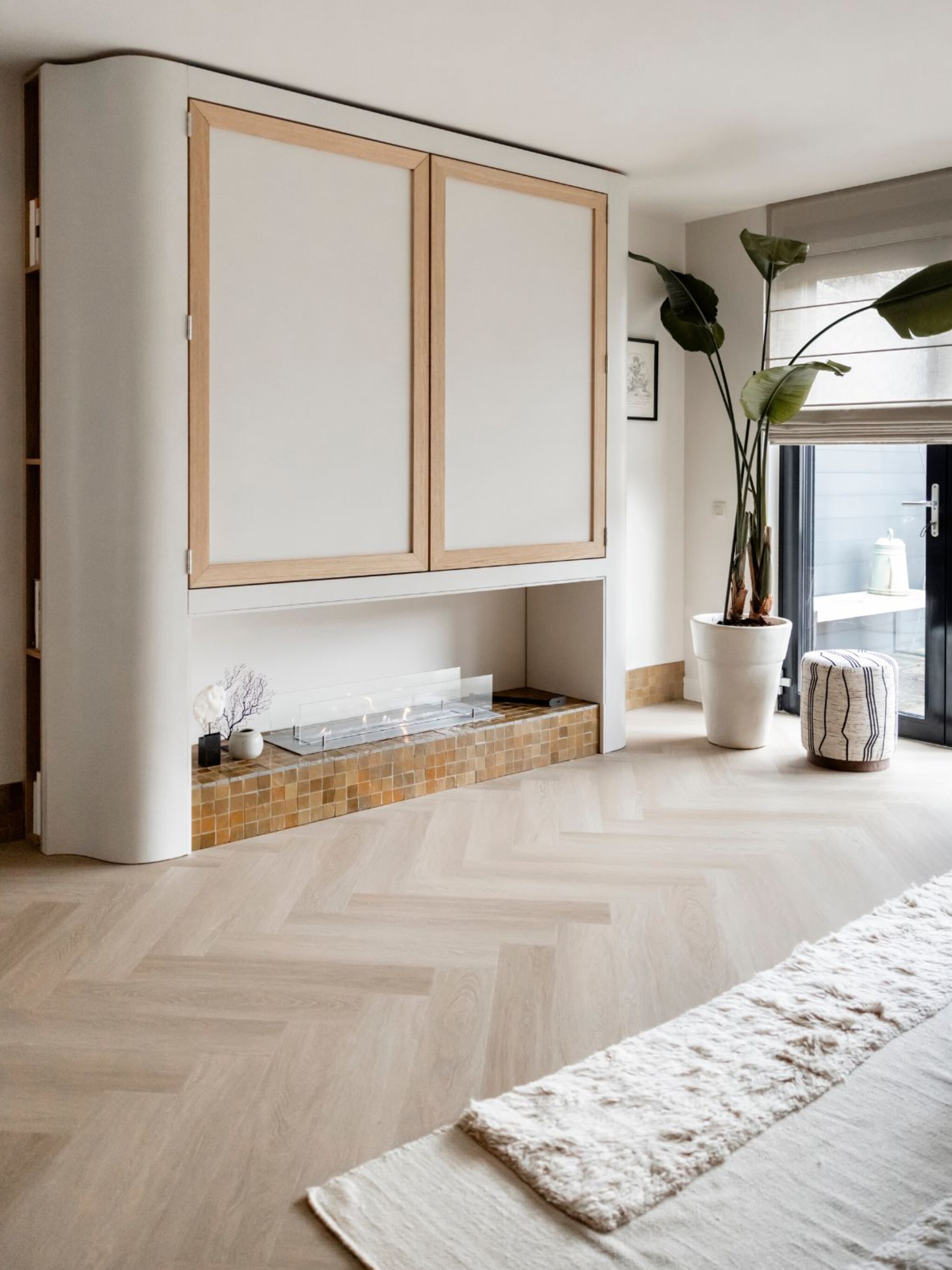 aflevering 3 liza amsterdam wandkast