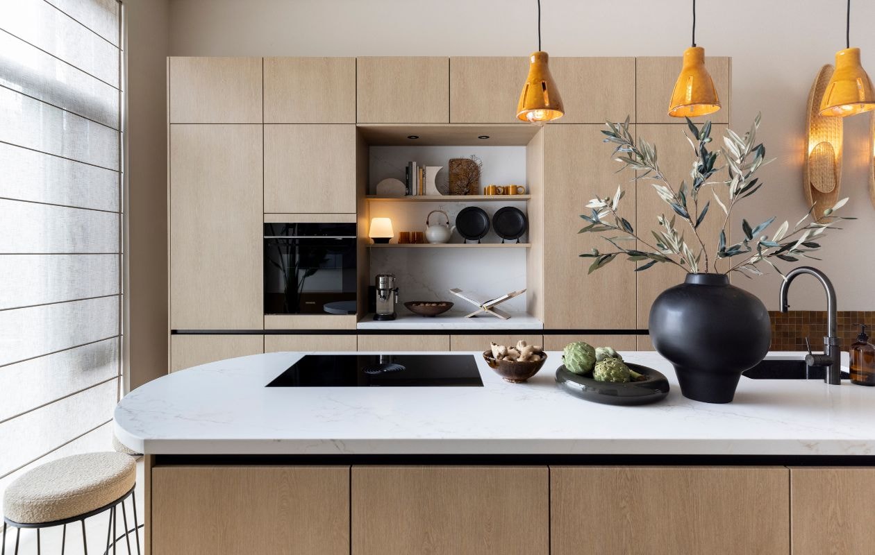 Weer verliefd op je huis aflevering 3 seizoen 22 2025, stylist Liza in Amsterdam