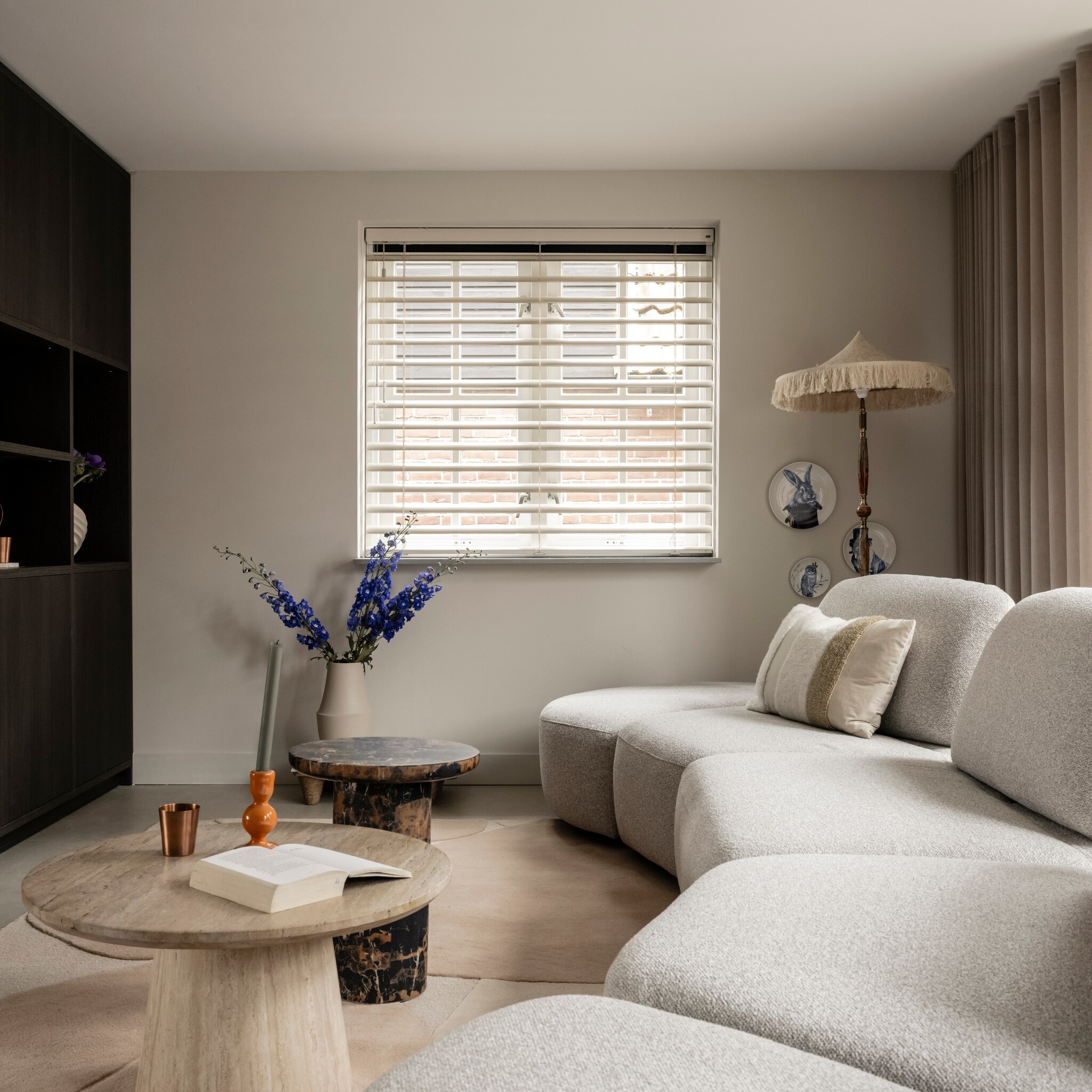 5x inspiratie voor combineren van bijzettafels
