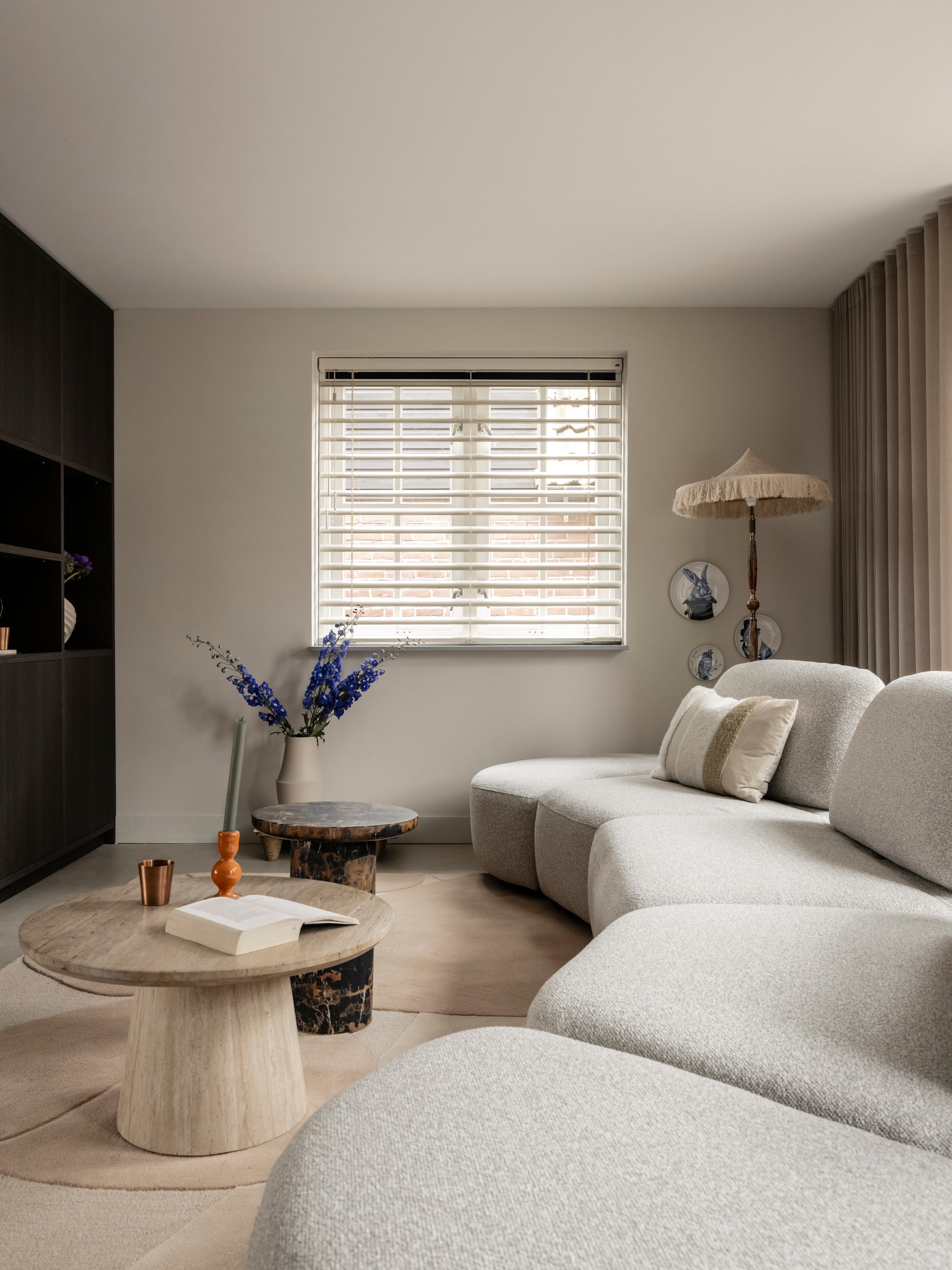 5x inspiratie voor combineren van bijzettafels