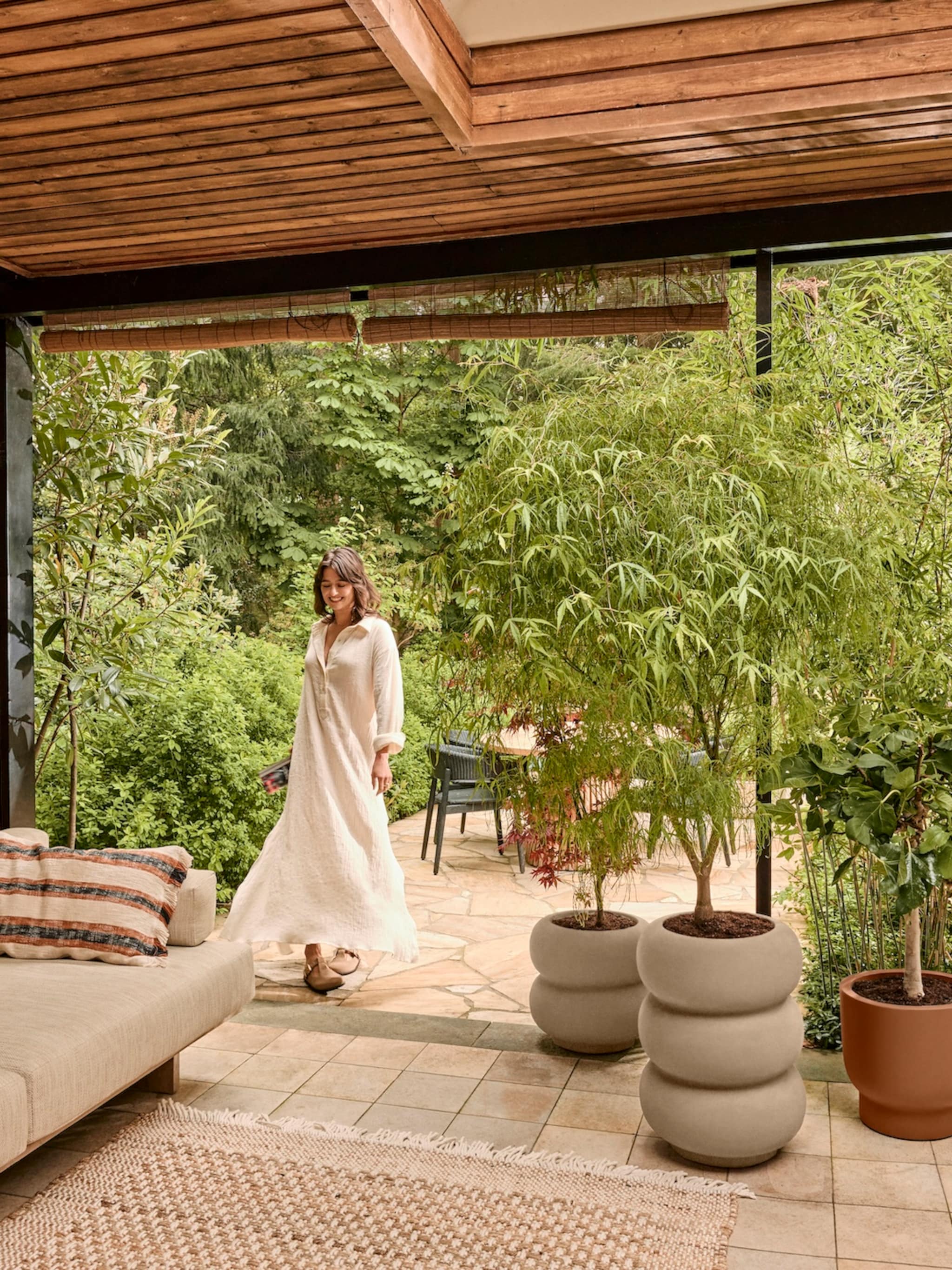van tuin tot droomplek tover je tuin om in een buitenparadijs met designpotten