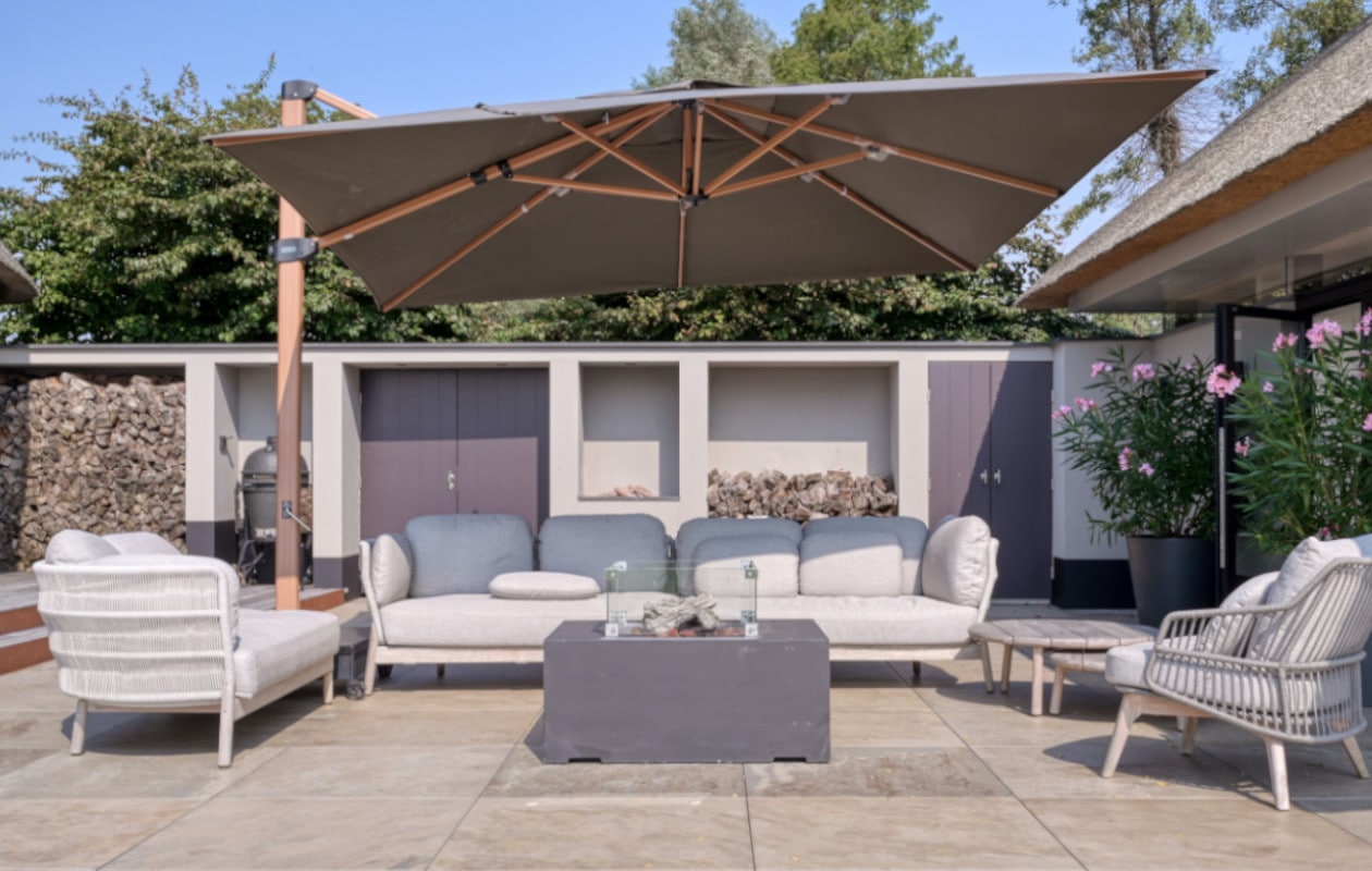 zorgeloze zomer zo creeer je een heerlijke schaduwplek in de tuin
