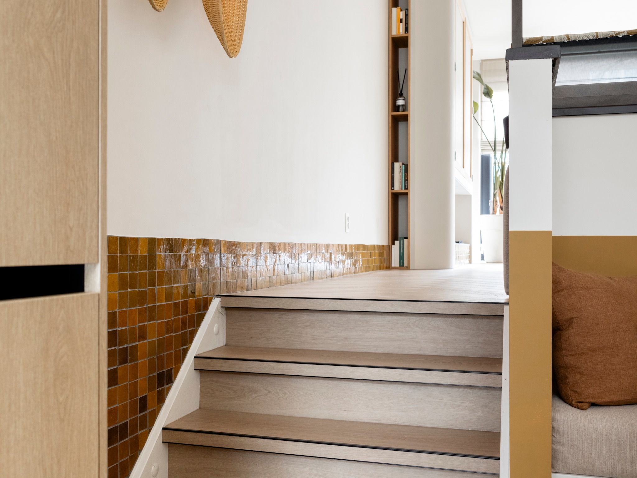 lambrisering in de hal