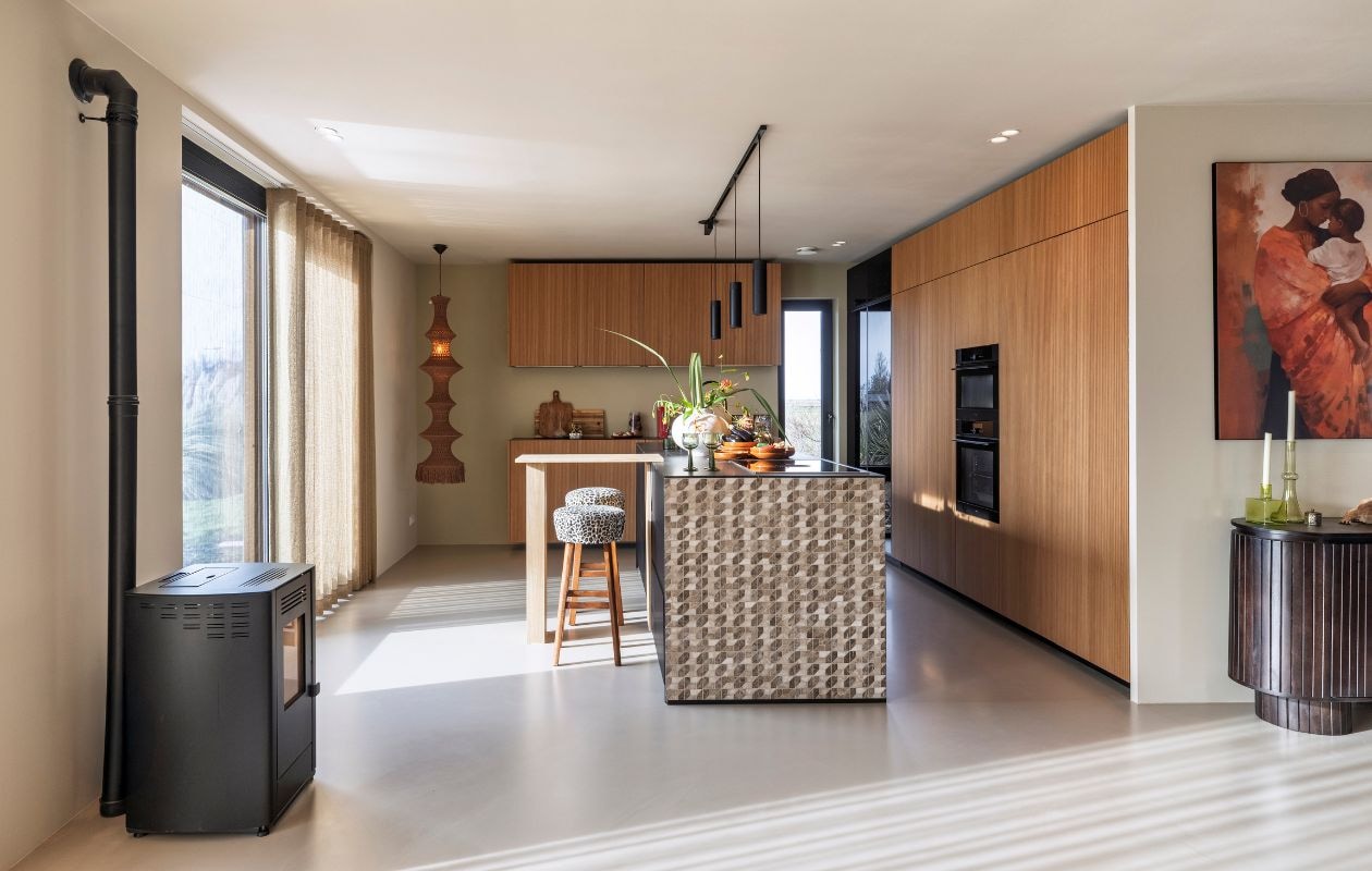 Weer verliefd op je huis aflevering 7 seizoen 22 2025, stylist Kelly in Landsmeer Weer verliefd op je huis aflevering 7 seizoen 22 2025 | styling Kelly van Gent | fotografie Margriet Hoekstra