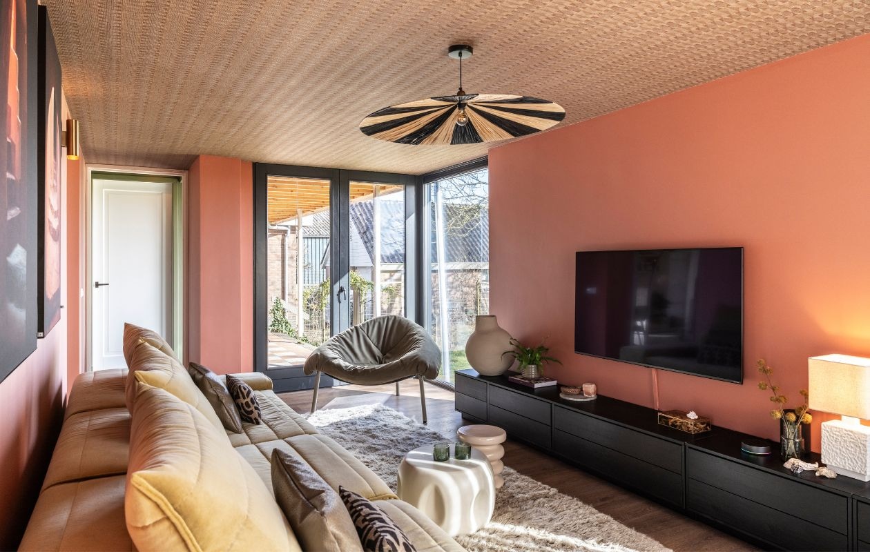 Weer verliefd op je huis aflevering 7 seizoen 22 2025, stylist Kelly in Landsmeer Weer verliefd op je huis aflevering 7 seizoen 22 2025 | styling Kelly van Gent | fotografie Margriet Hoekstra